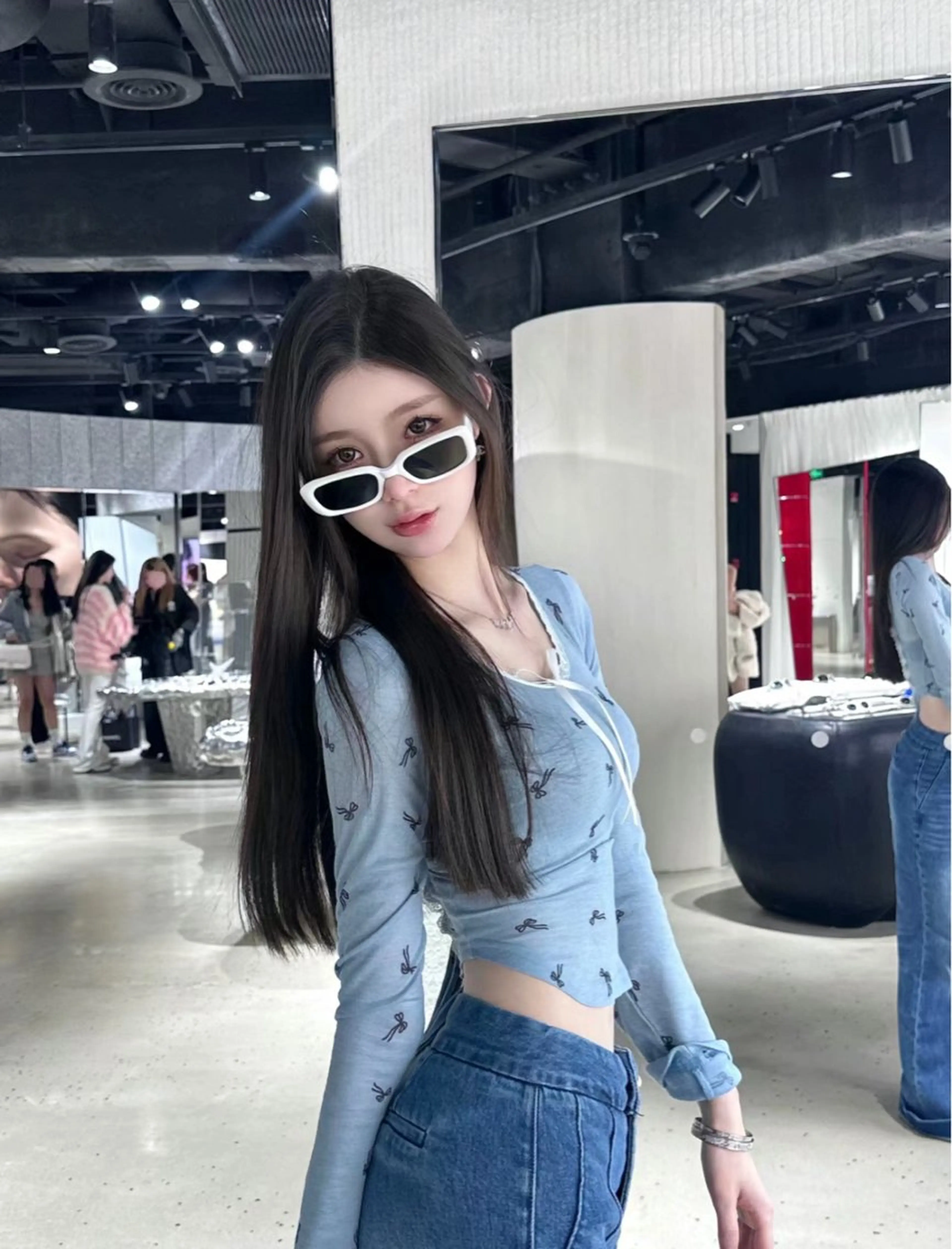 ロング カット ヘアカラー トリートメント 海野翔吾🇨🇳 ワンホンレイヤーのヘアスタイル