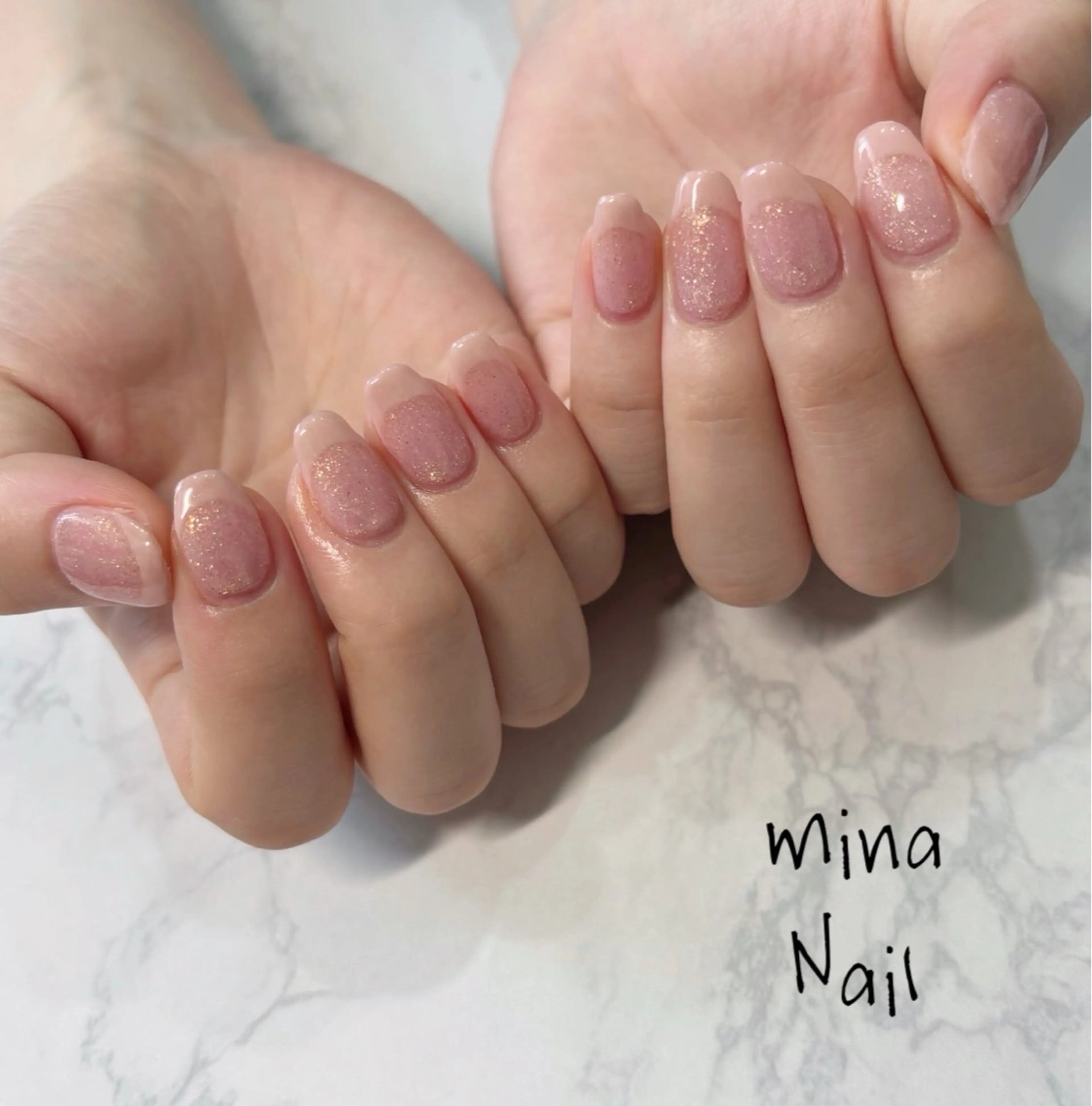 ネイル フレンチネイル キラキラネイル ピンク mina Nailのネイルデザイン
