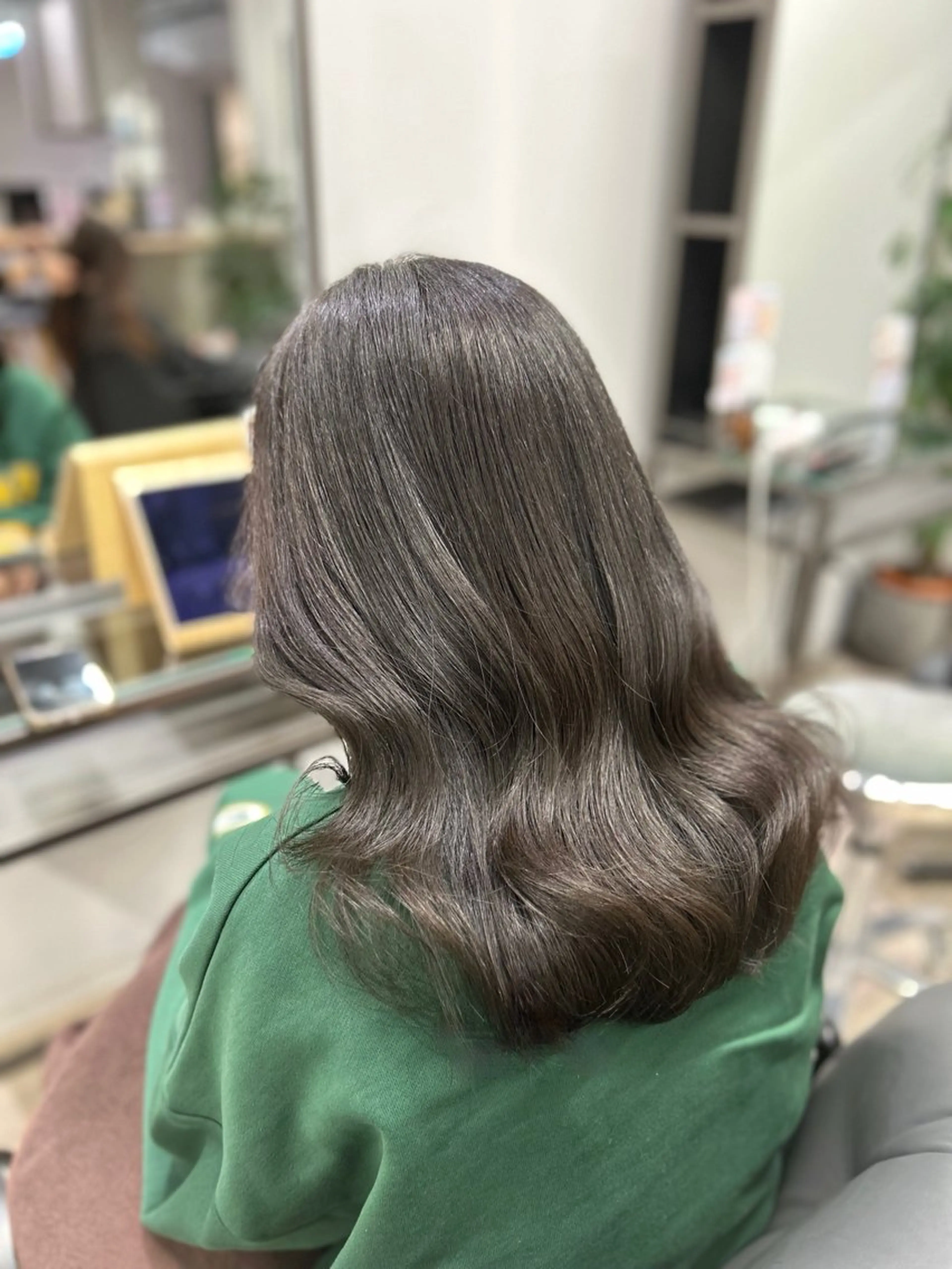 ミディアム ヘアカラー トリートメント FUKA／ 神戸艶髪🎀のヘアスタイル