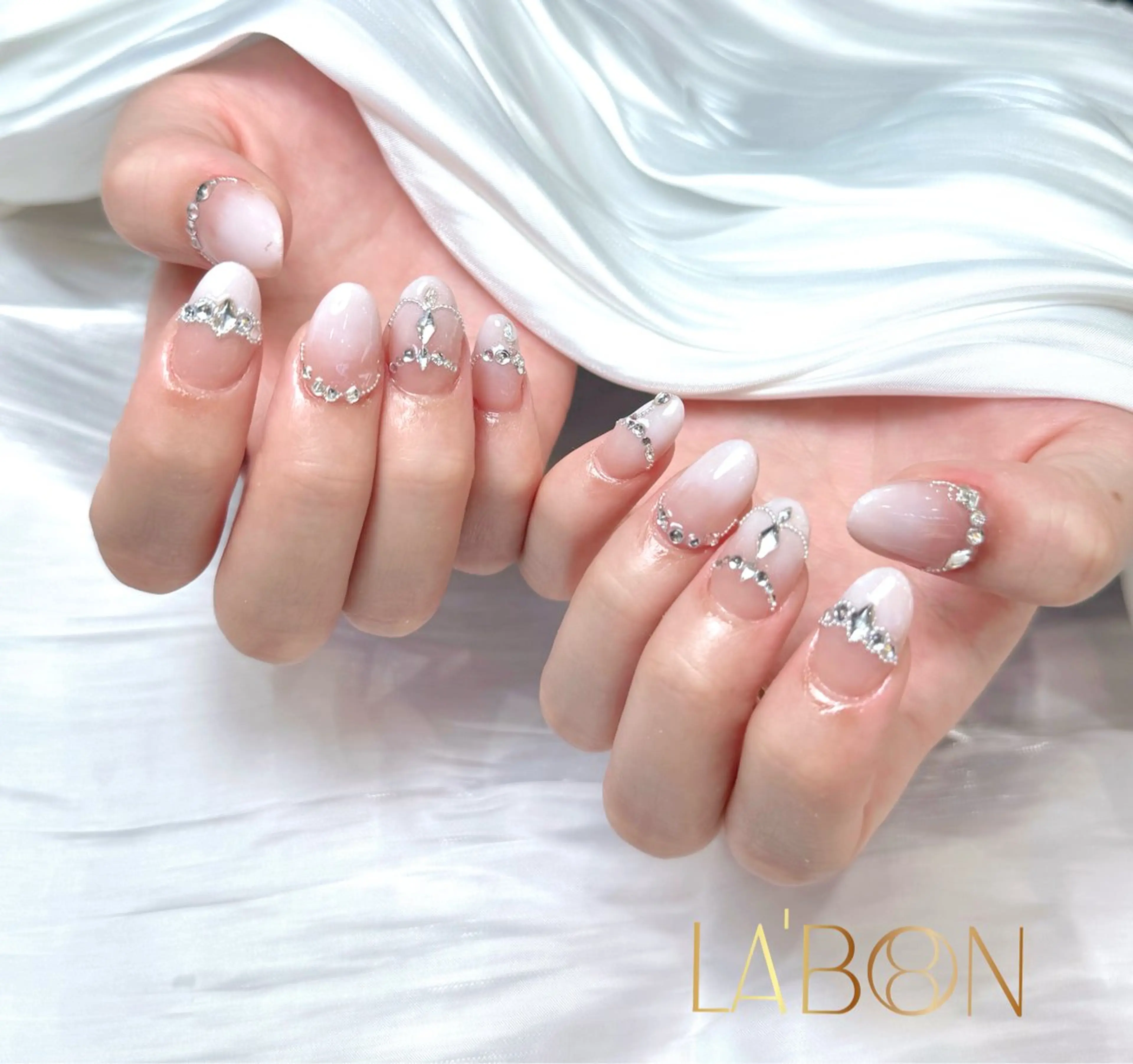 ネイル アートネイル ジェルネイル キラキラネイル 韓国ネイル ロングネイル Labon Nails Artのネイルデザイン
