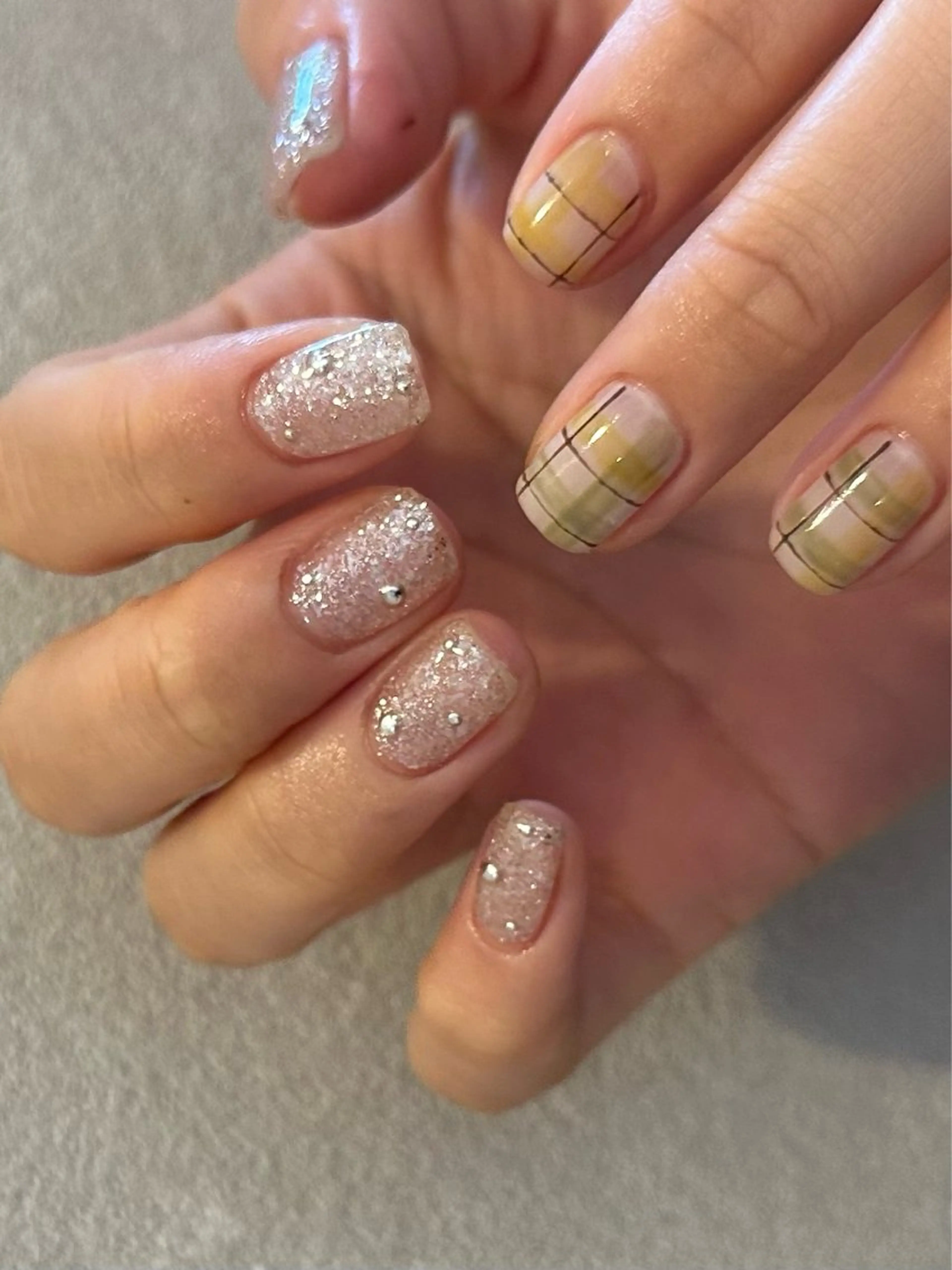 ネイル Ulunà nail salonのネイルデザイン