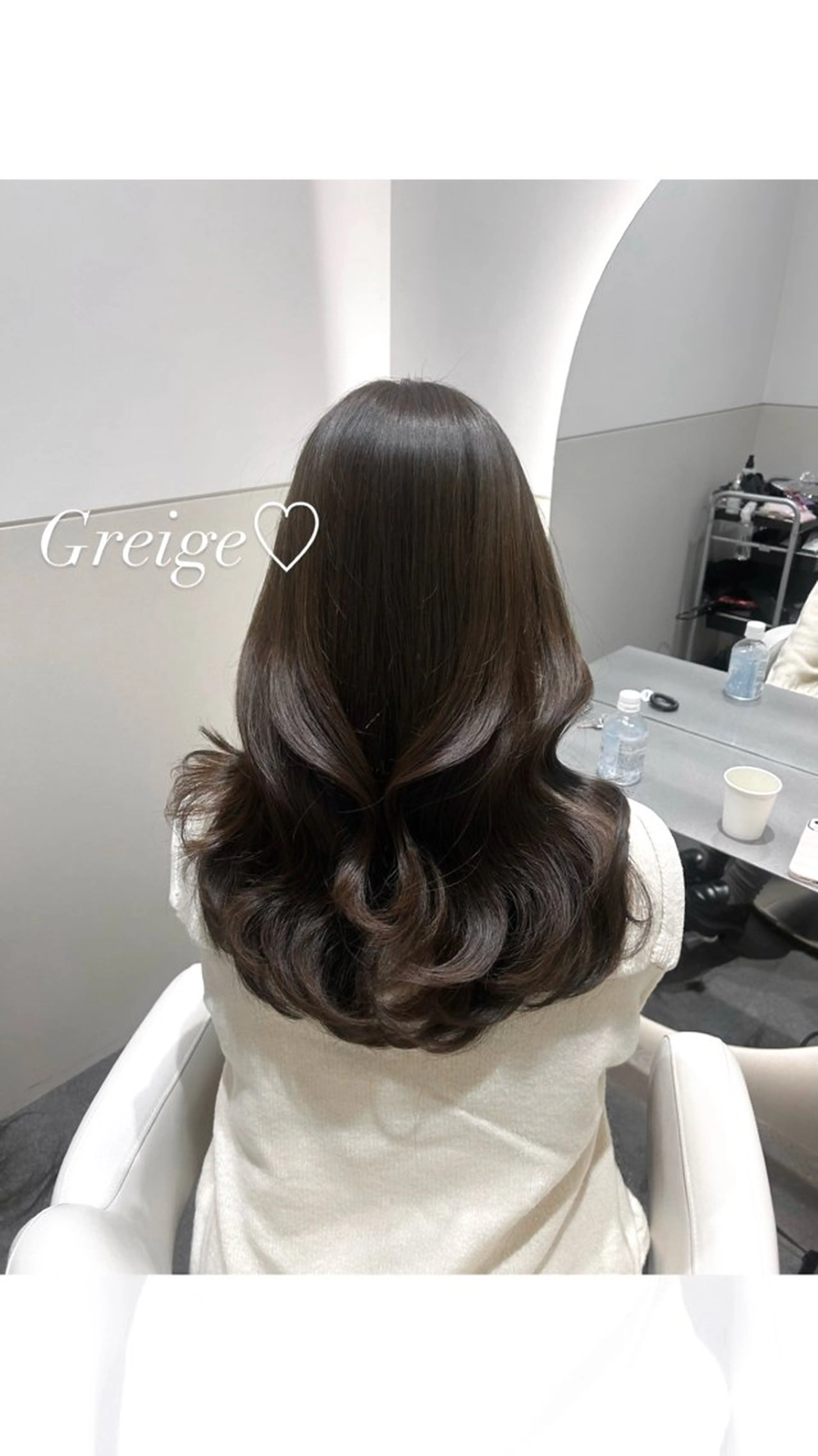 セミロング カラー 🩷韓国ヘア/ヨシン モリ🩷Maikaのヘアスタイル