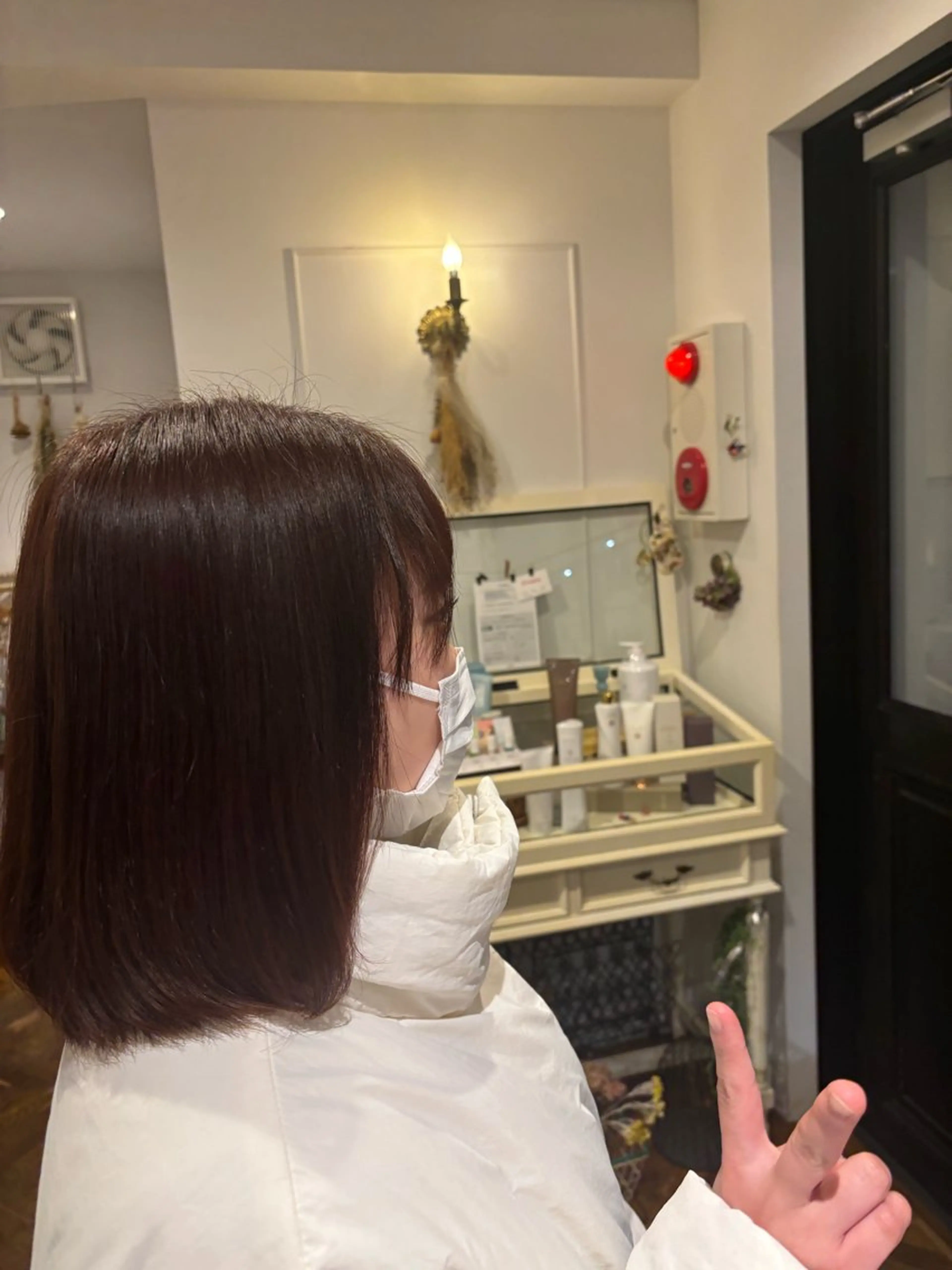 ミディアム カラー トリコヘアサロン 新井千智のヘアスタイル