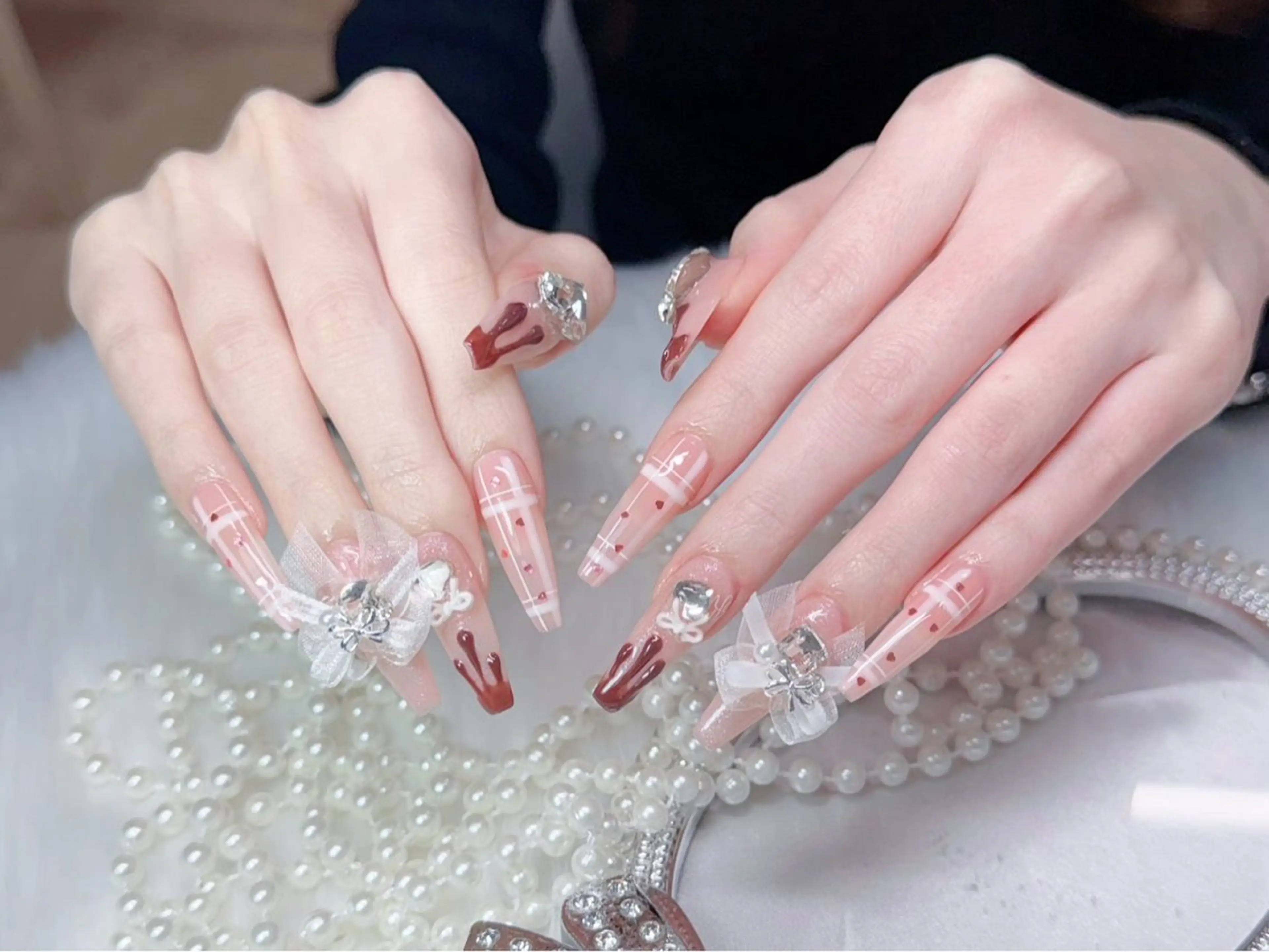ネイル アートネイル ジェルネイル グラデーション キラキラネイル 韓国ネイル MIYU．nail Mariaのネイルデザイン