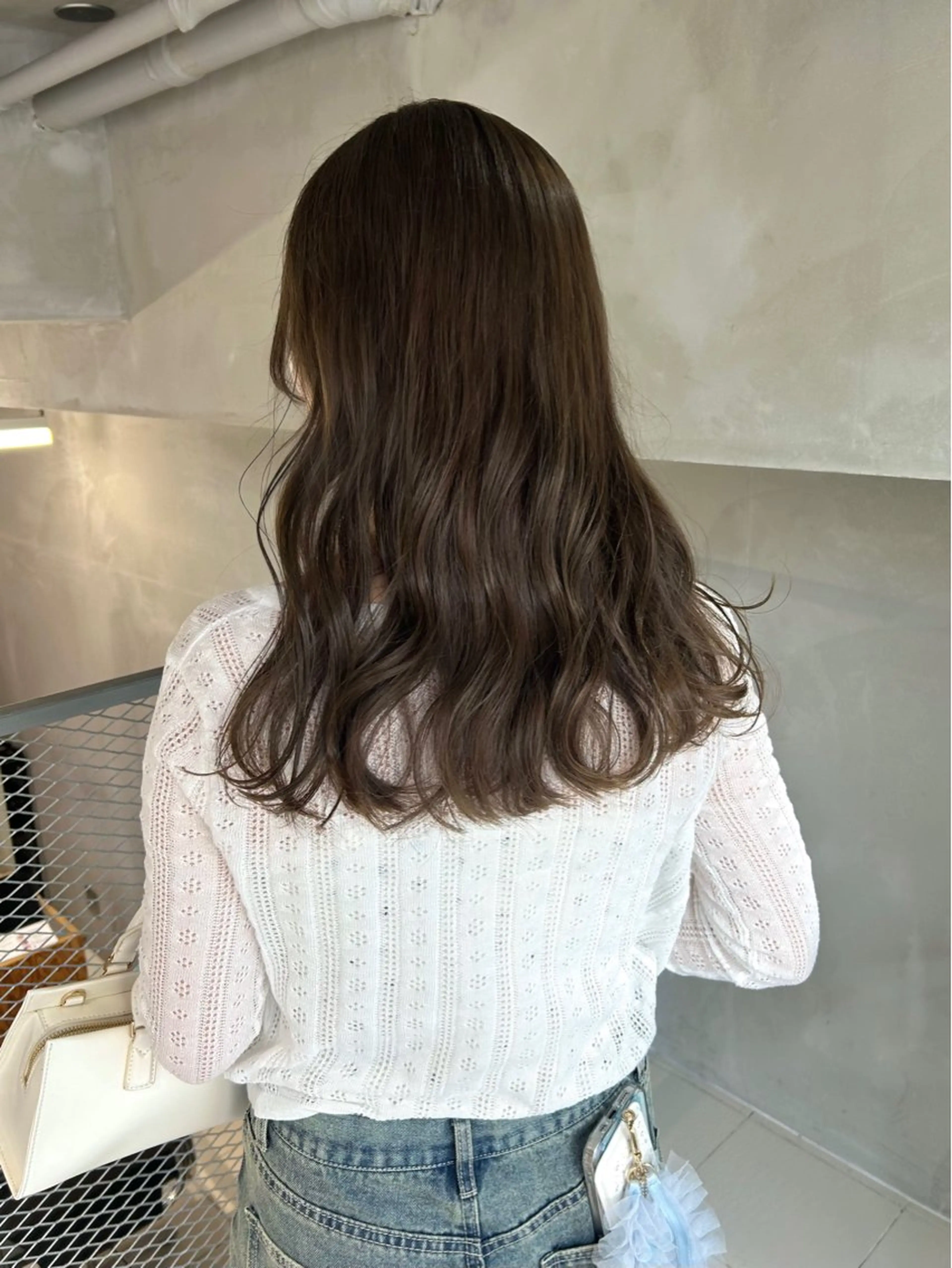 ロング カラー グレージュ オリーブグレージュ オリーブグレー カット ヘアカラー トリートメント 透明感カラー🫧 nanohaのヘアスタイル