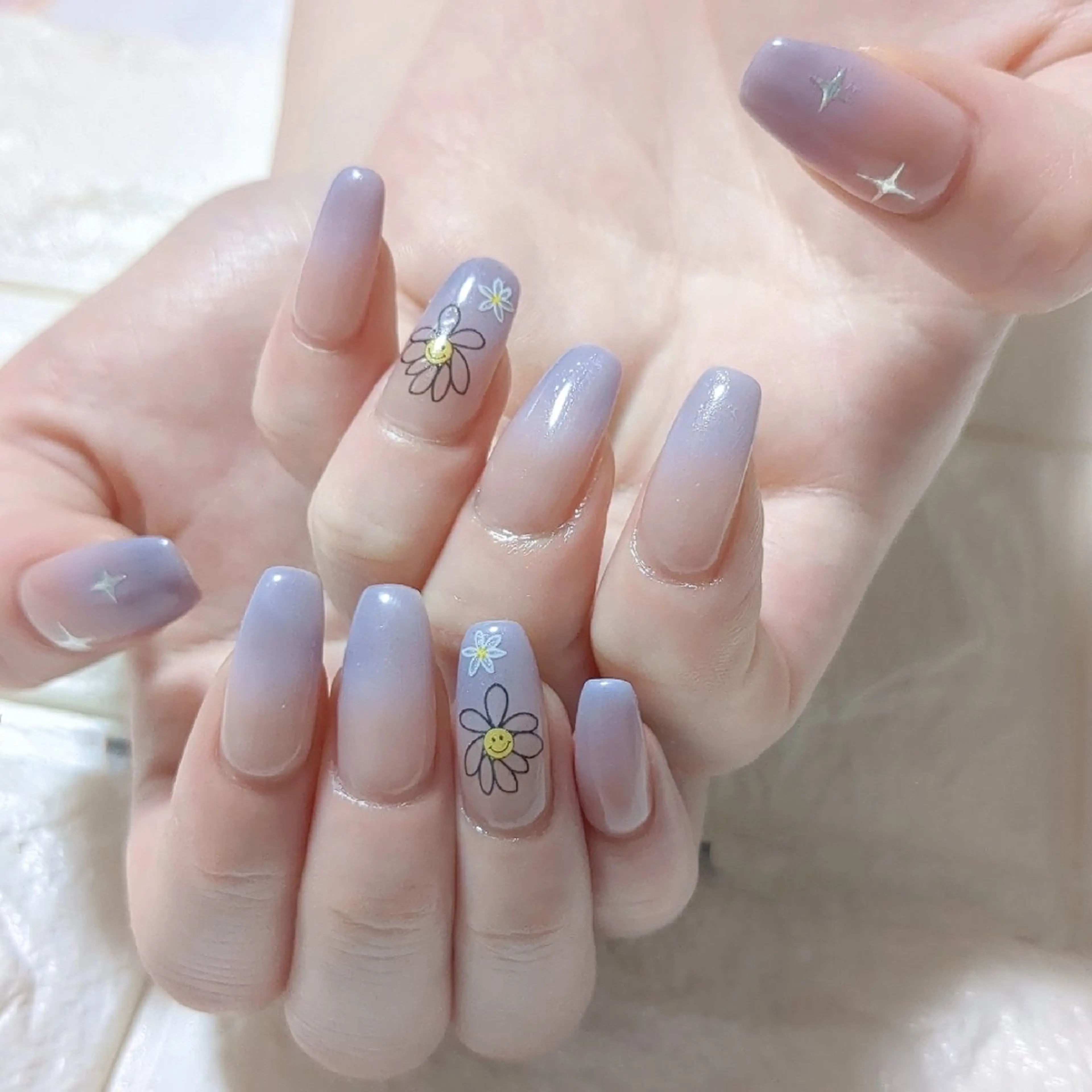 ネイル ハンドネイル 横浜市中区曙町 E·U·Bネイルのネイルデザイン