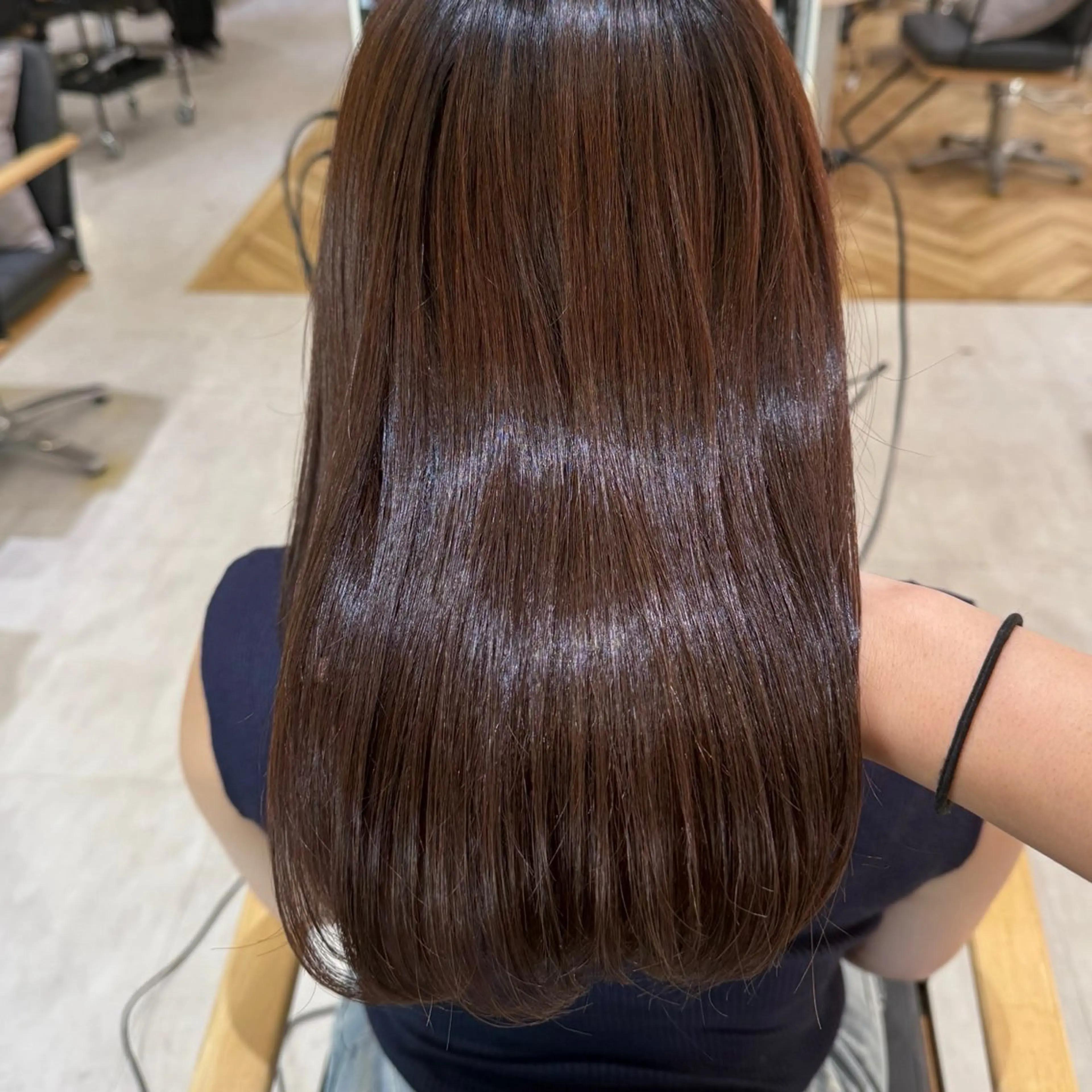 ミディアム カラー Zina天神🌻田中 愛香のヘアスタイル