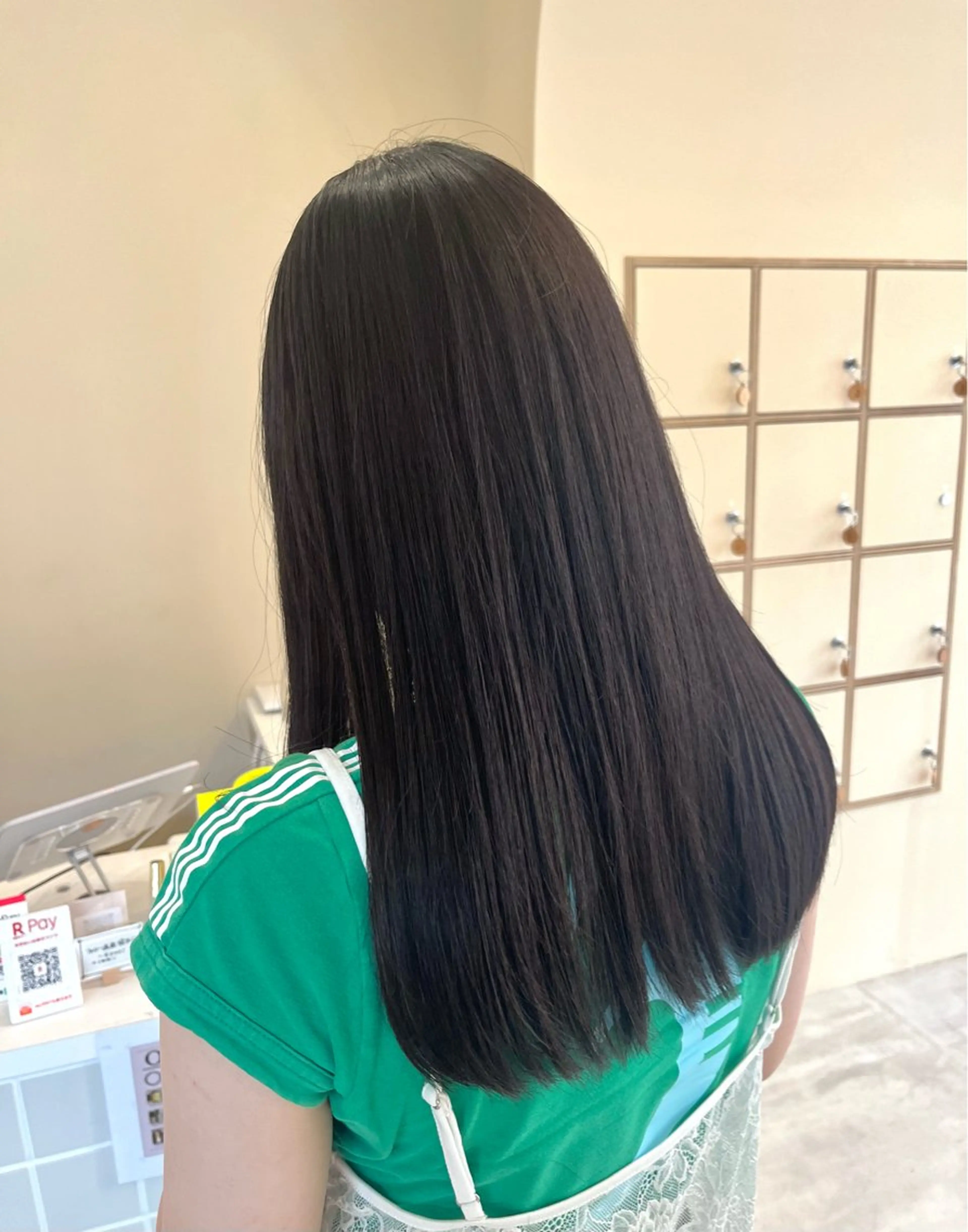 ロング 縮毛矯正 トリートメント 山口 愛結のヘアスタイル