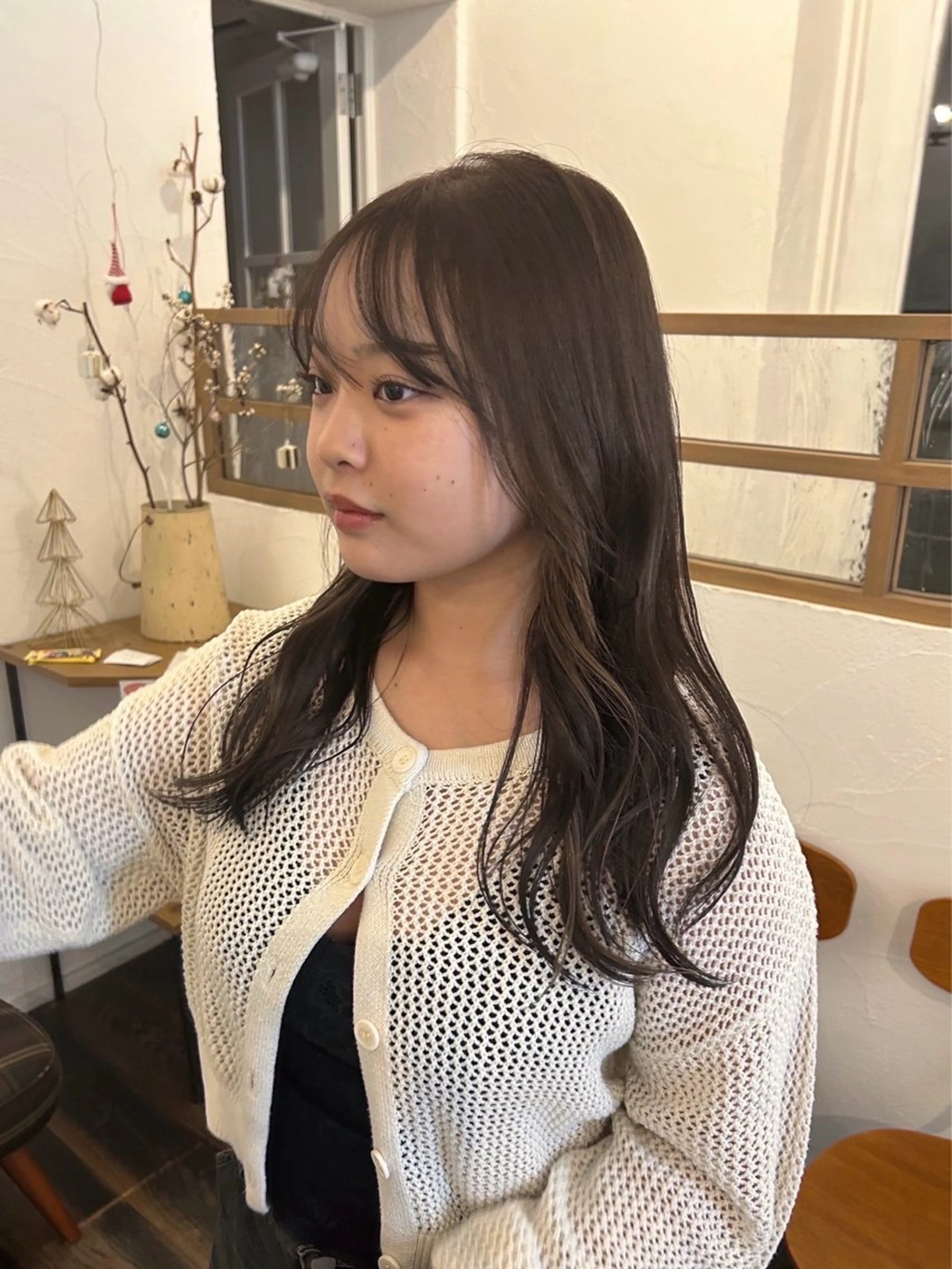 ロング カラー 水谷 優華のヘアスタイル