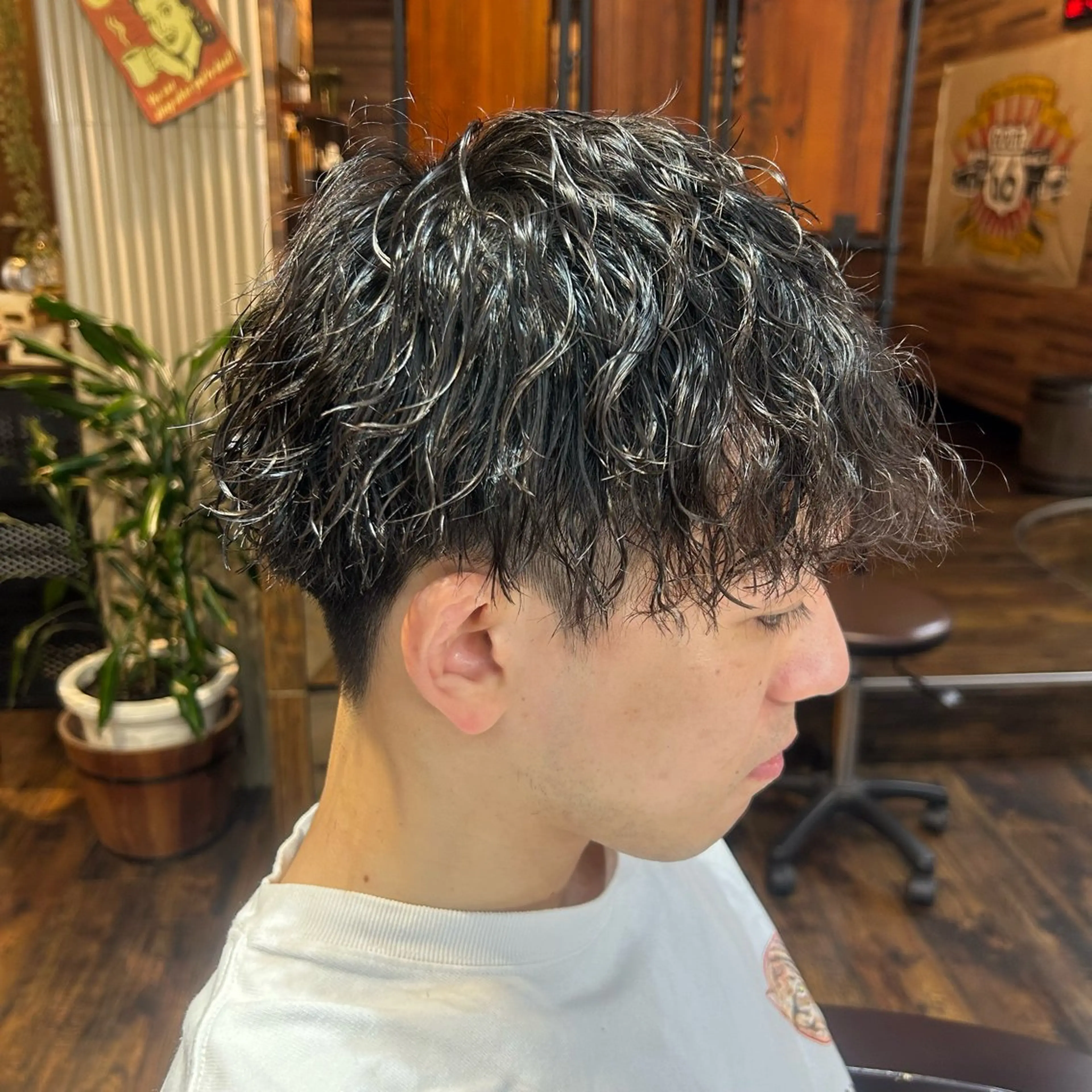 ショート パーマ メンズ ツイスパ/メンズ特化 🦋𝑺𝑶𝑵𝑬のヘアスタイル