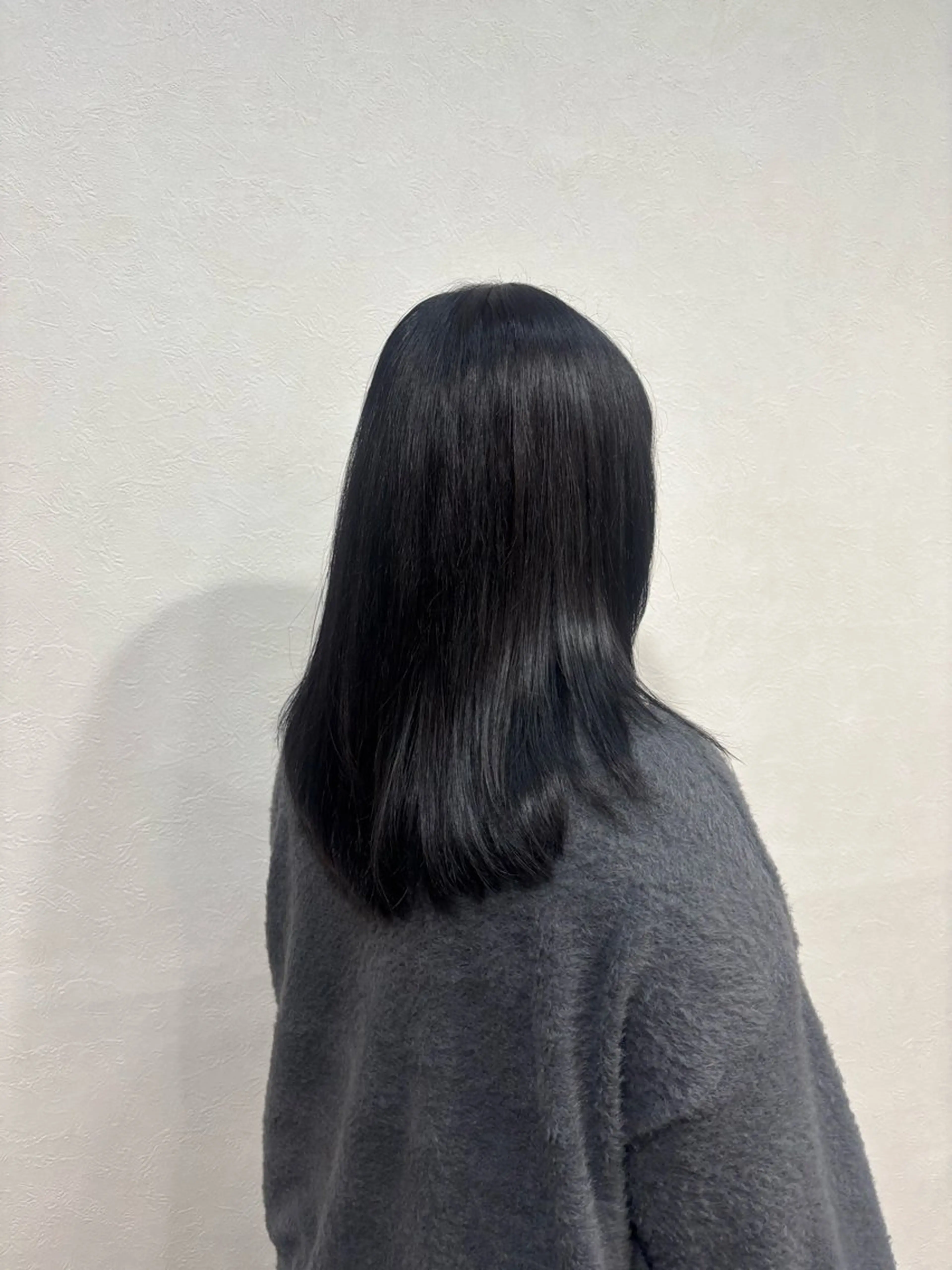 セミロング 顔まわりレイヤー 顔周りカット レイヤーカット カット ヘアカラー 髙木 雅子のヘアスタイル