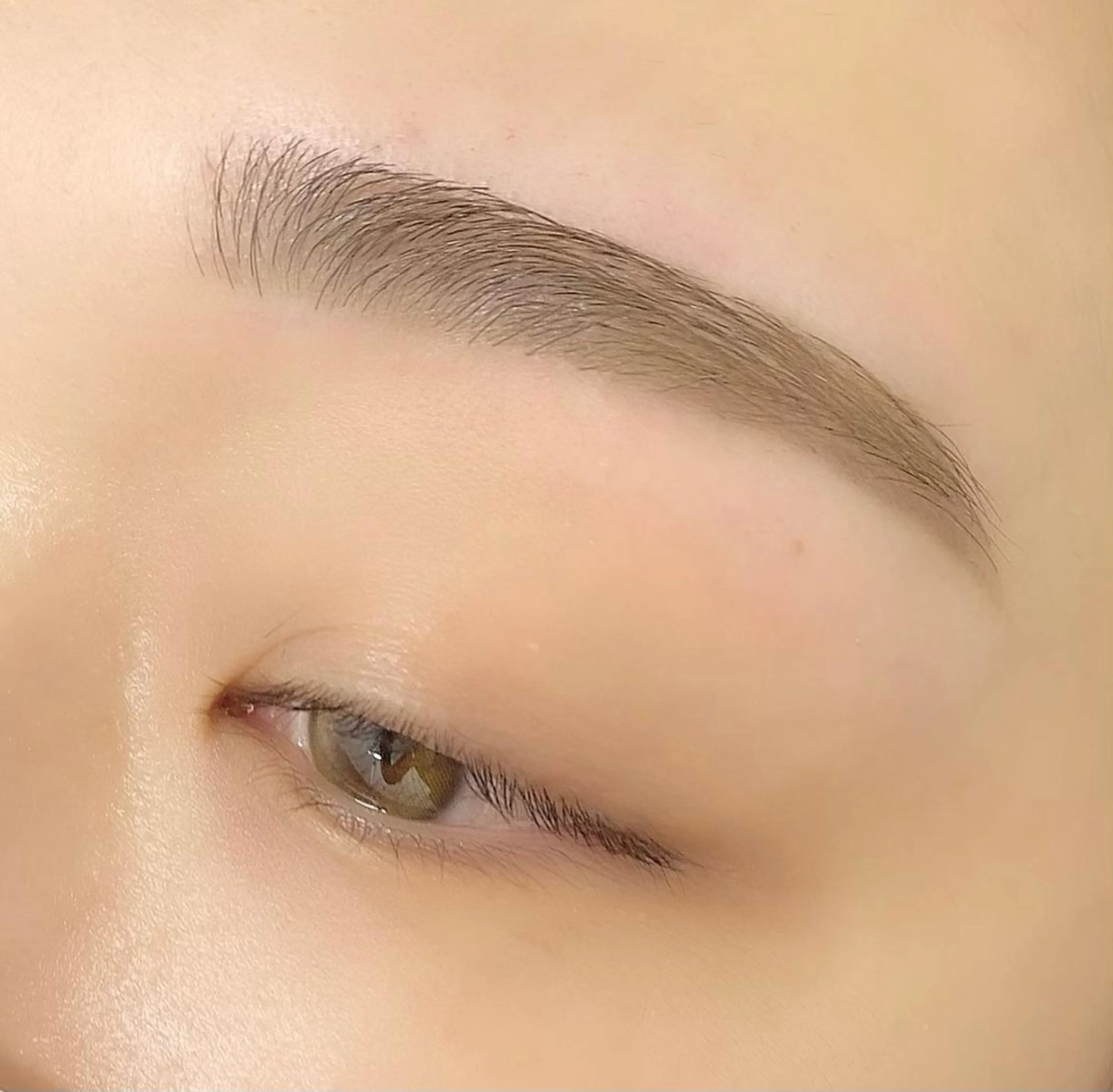 GO TODAY SHAIRE SALON 銀座Cras所属・韓国風眉×顔タイプ 診断®  Naoの眉毛・アイブロウイメージ