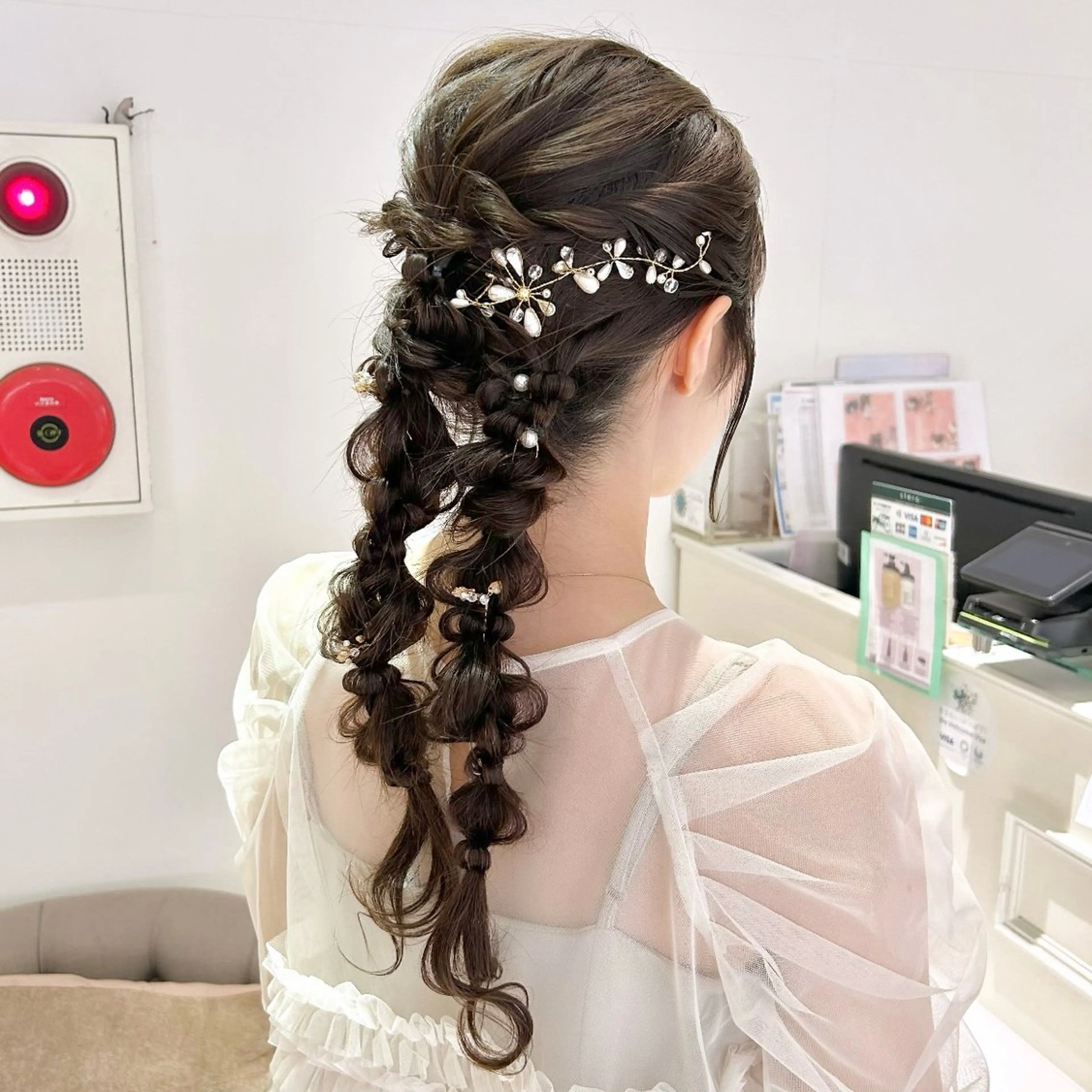 ロング カラー ヘアアレンジ ヘアセット 吉水 彩乃 /ボブ/艶感カラーのヘアスタイル