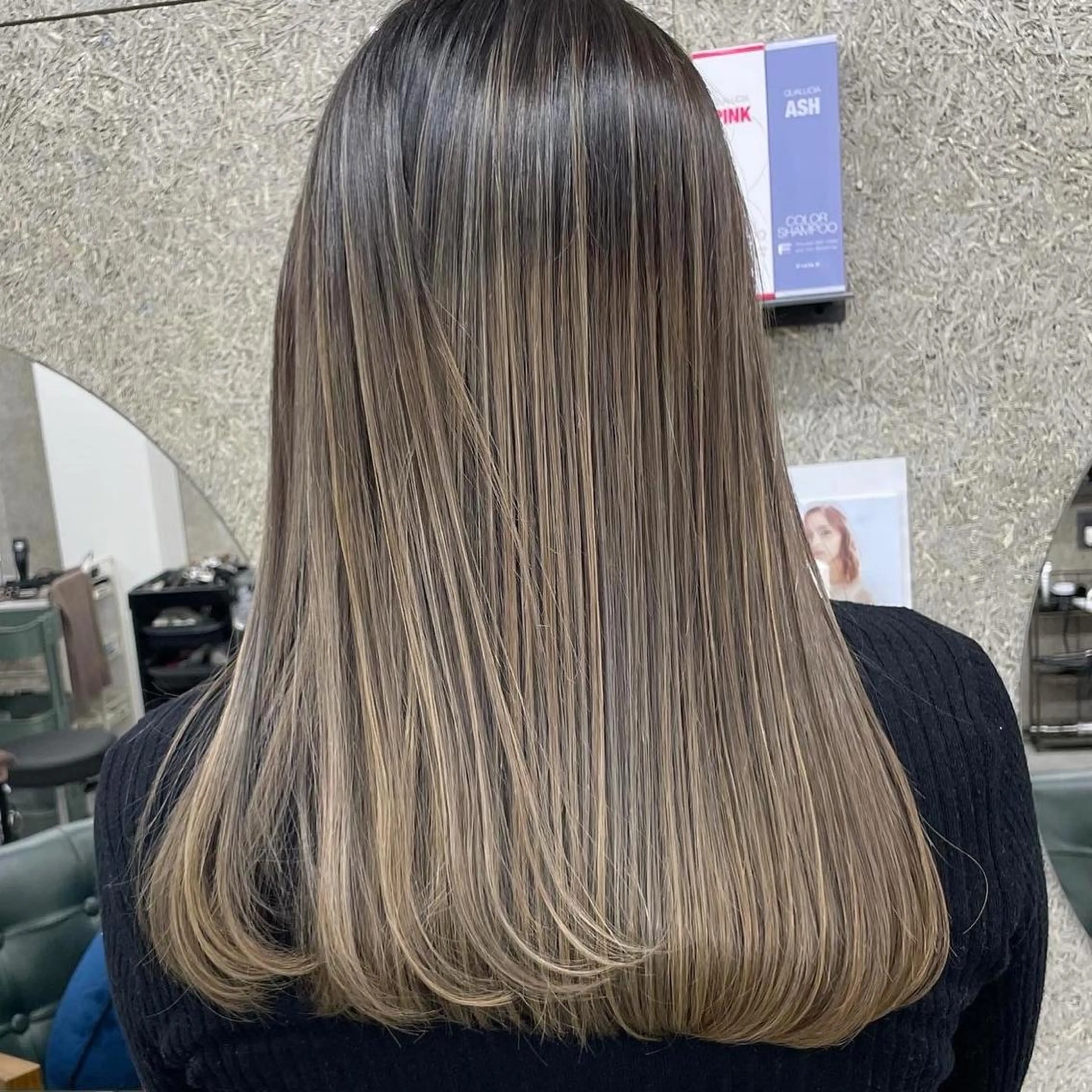 セミロング カラー ヘアカラー トリートメント Lull1人美容室 バレイヤージュのヘアスタイル