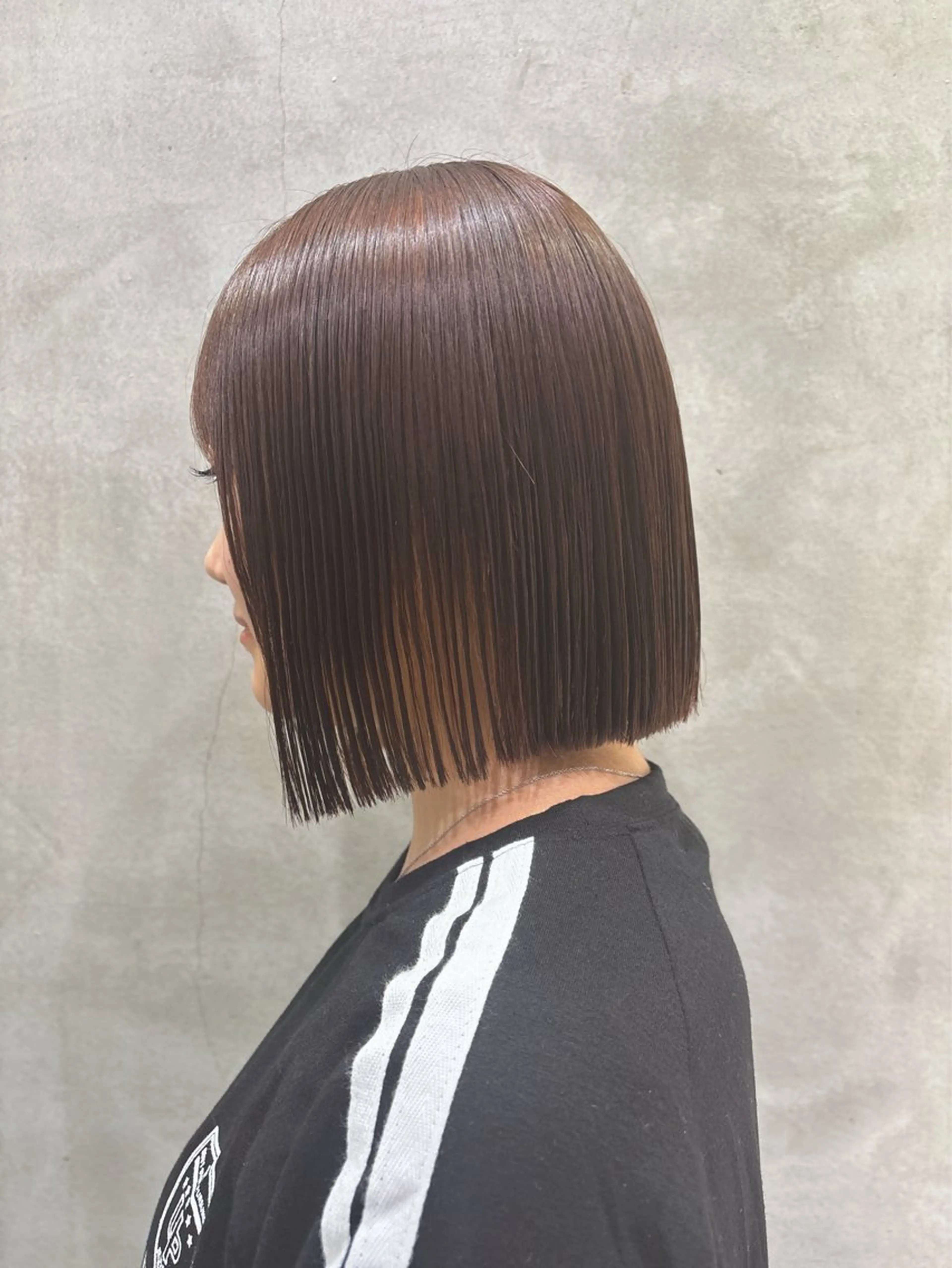 ショート ボブ Londnaitre MAHOのヘアスタイル