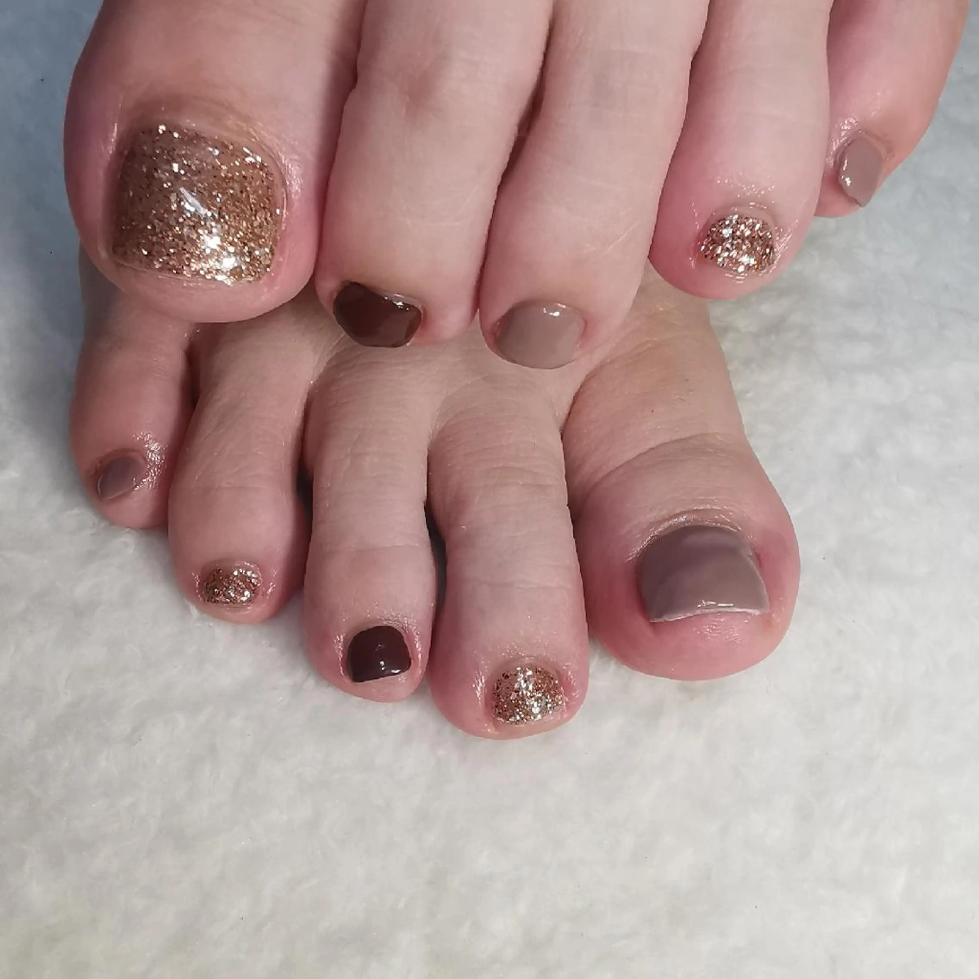 ネイル ブラウン フットネイル reve あやののネイルデザイン