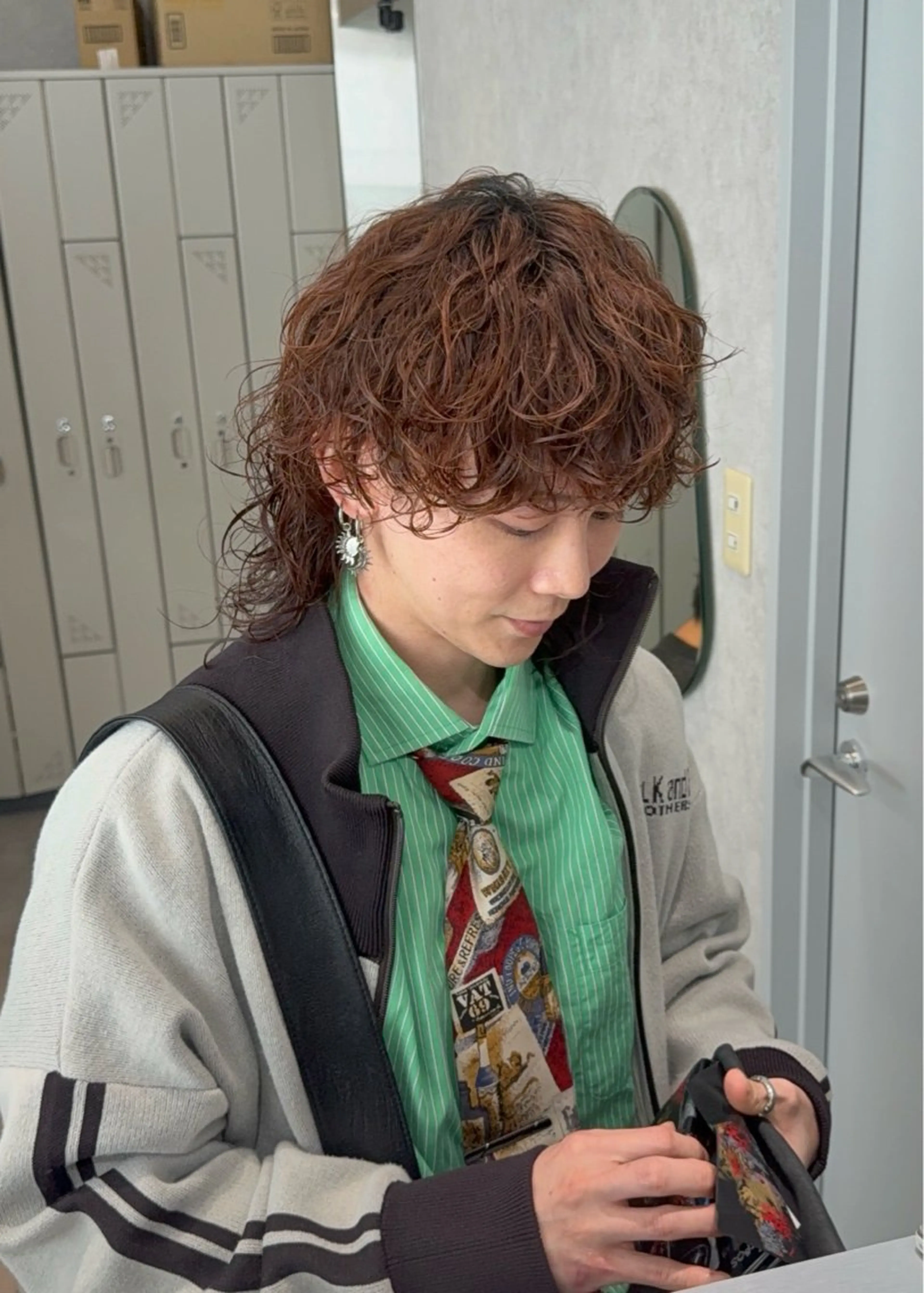 セミロング パーマ メンズ メンズパーマ メンズウルフカット セミロングパーマ ウルフカット スパイラルパーマ カット パーマ メンズパーマ職人/ 天神/tatsukiのヘアスタイル