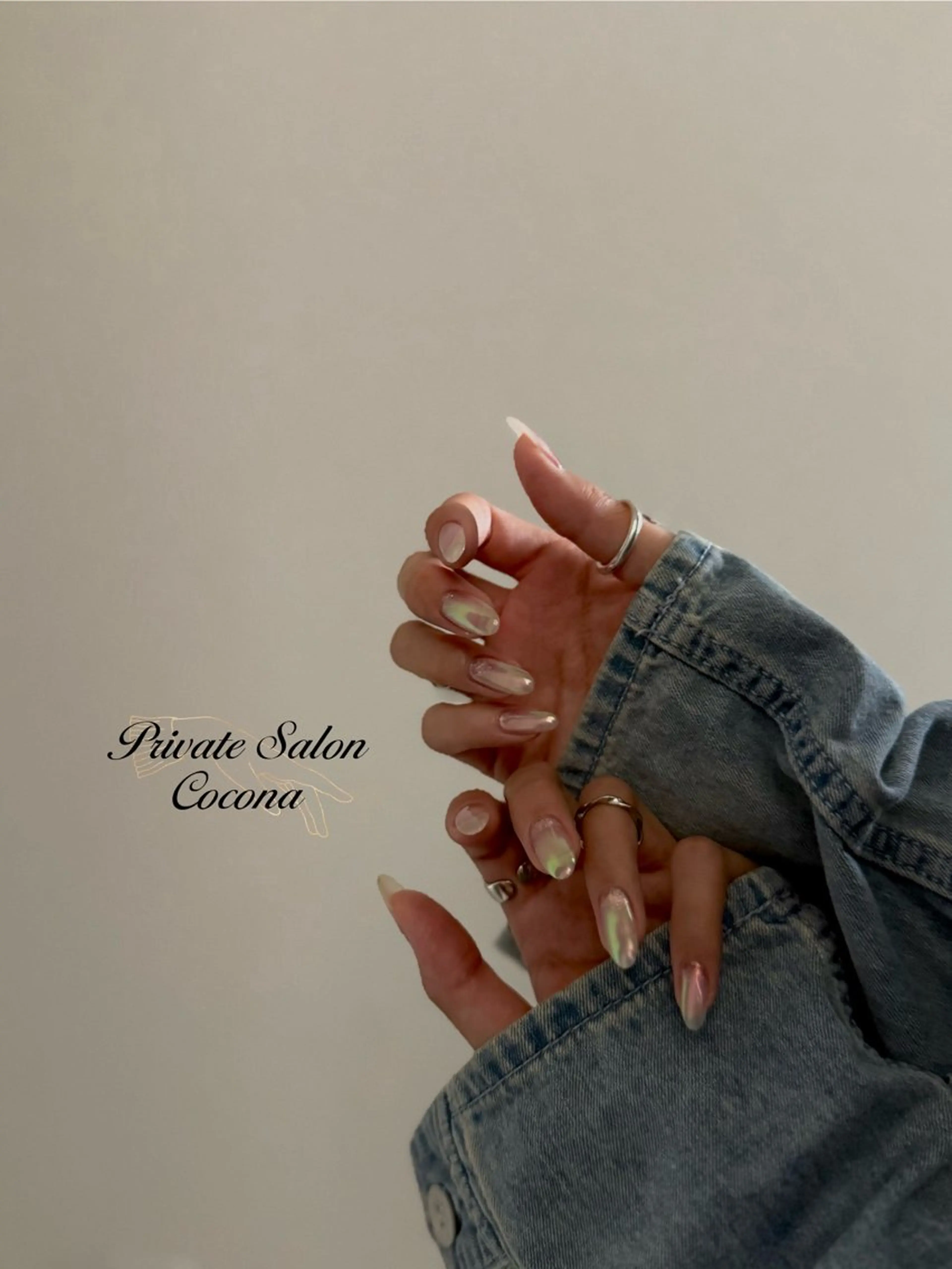 ネイル オーロラネイル フラッシュネイル フラッシュマグ ハンドネイル プライベートサロン nailcoconaのネイルデザイン