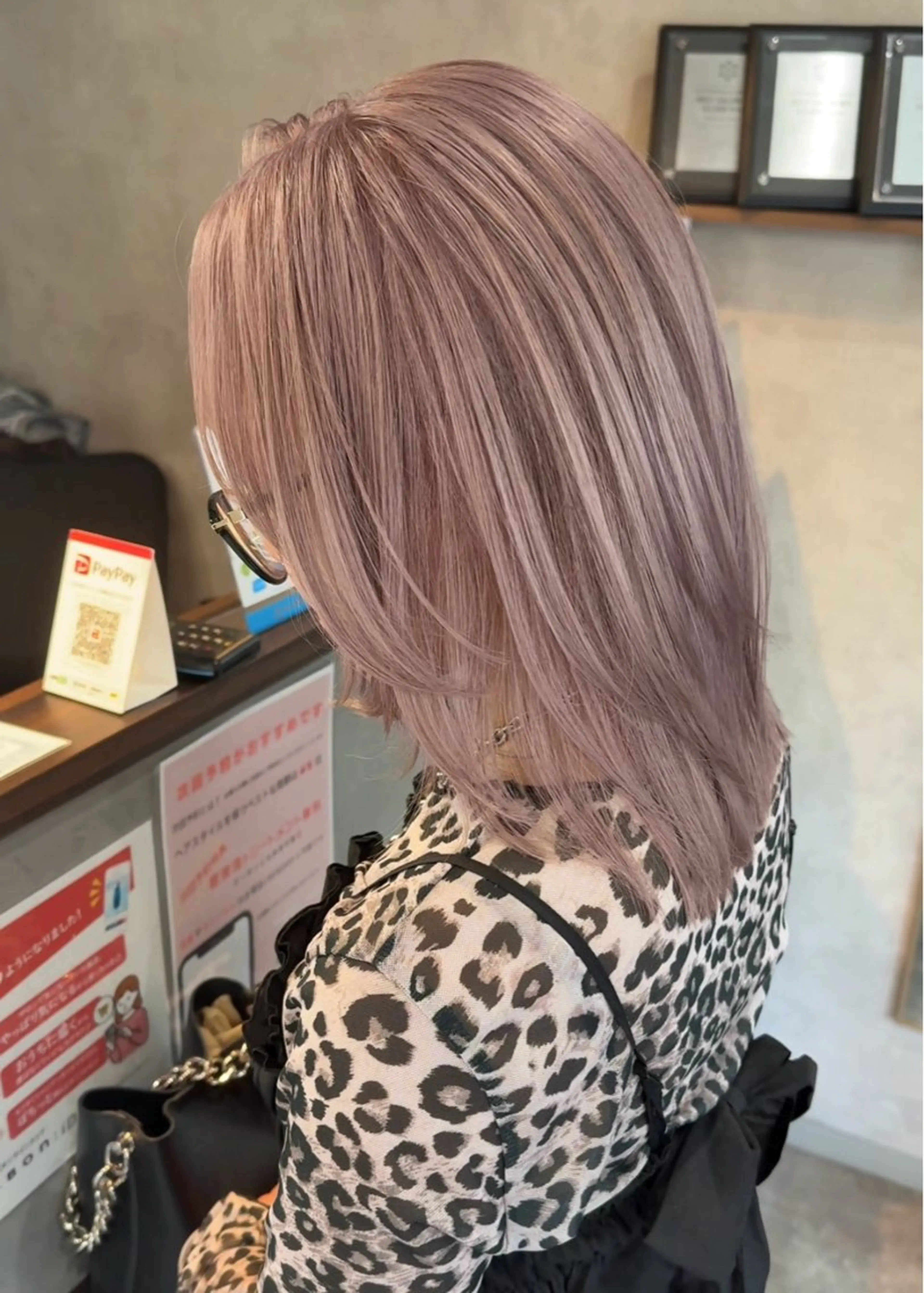 カラー ベージュカラー ブリーチ ピンクカラー ピンクベージュ ヘアカラー トリートメント RIENS aura / ayu ♡のヘアスタイル