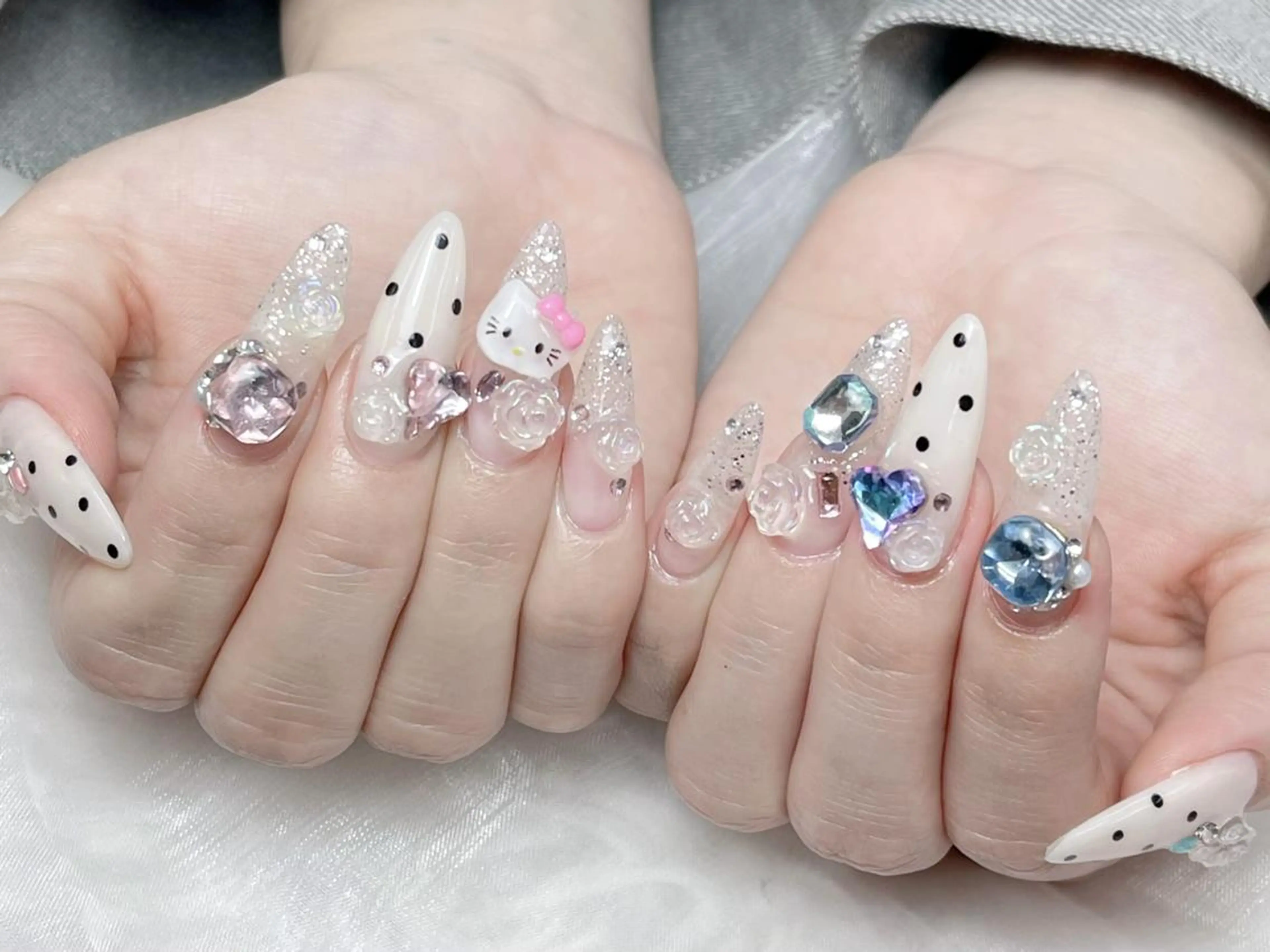 メンズ ネイル アートネイル フレンチネイル ジェルネイル ハート キラキラネイル ✨Bloom Ruby❣️のネイルデザイン