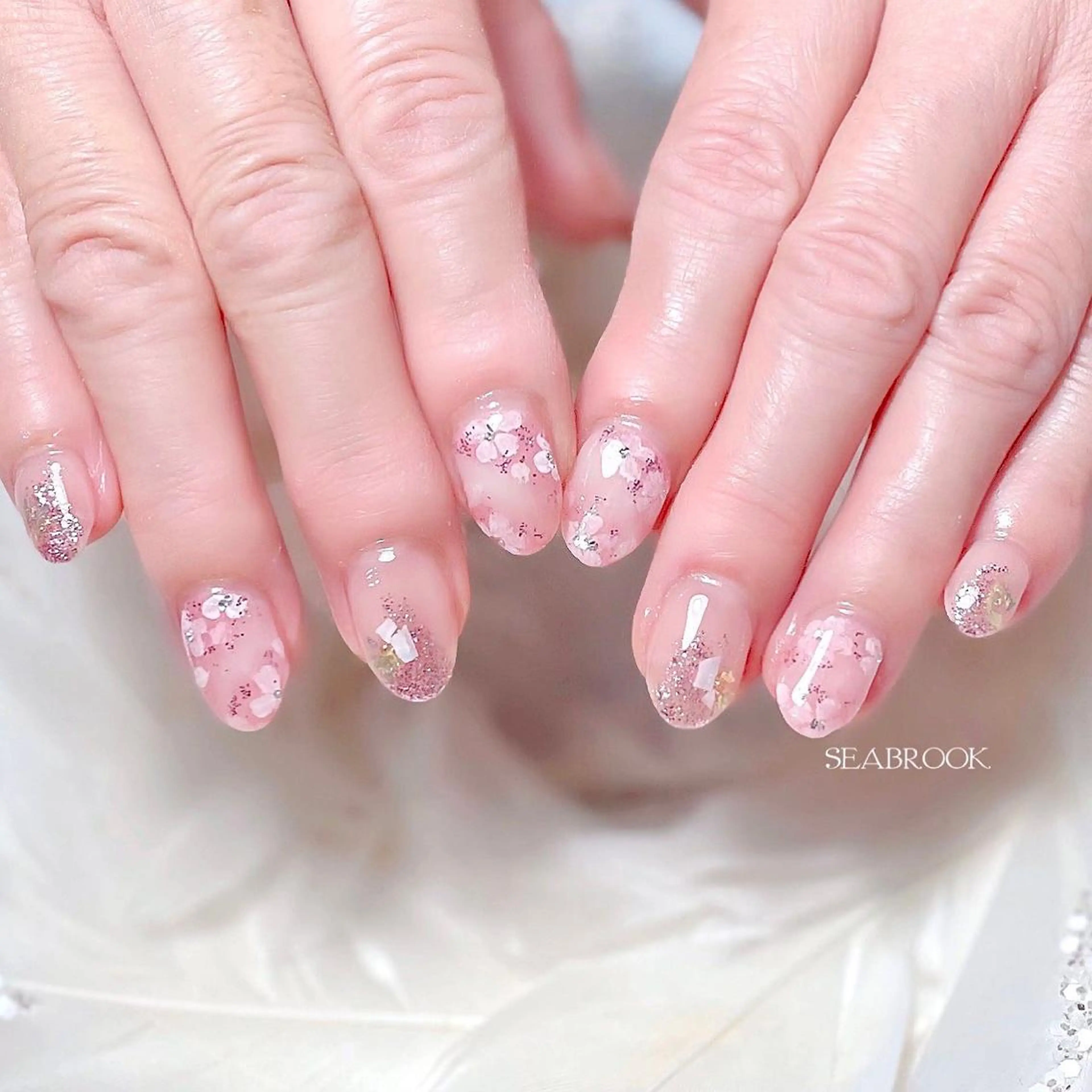 ネイル ハンドネイル 鈴木 奈穂子のネイルデザイン