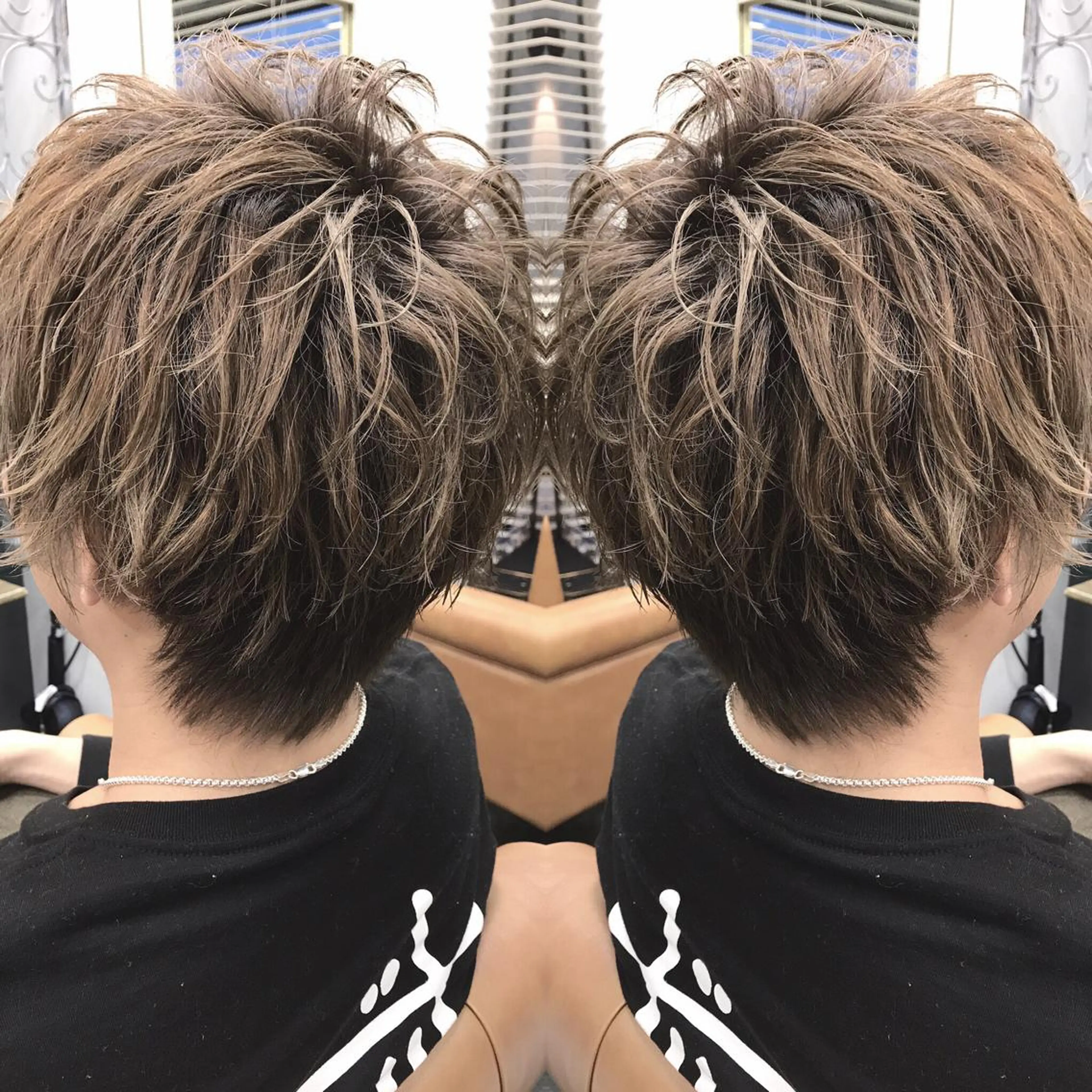 ミディアム カラー パーマ メンズ ベージュカラー ミルクティーベージュ イシイ リョウヘイのヘアスタイル