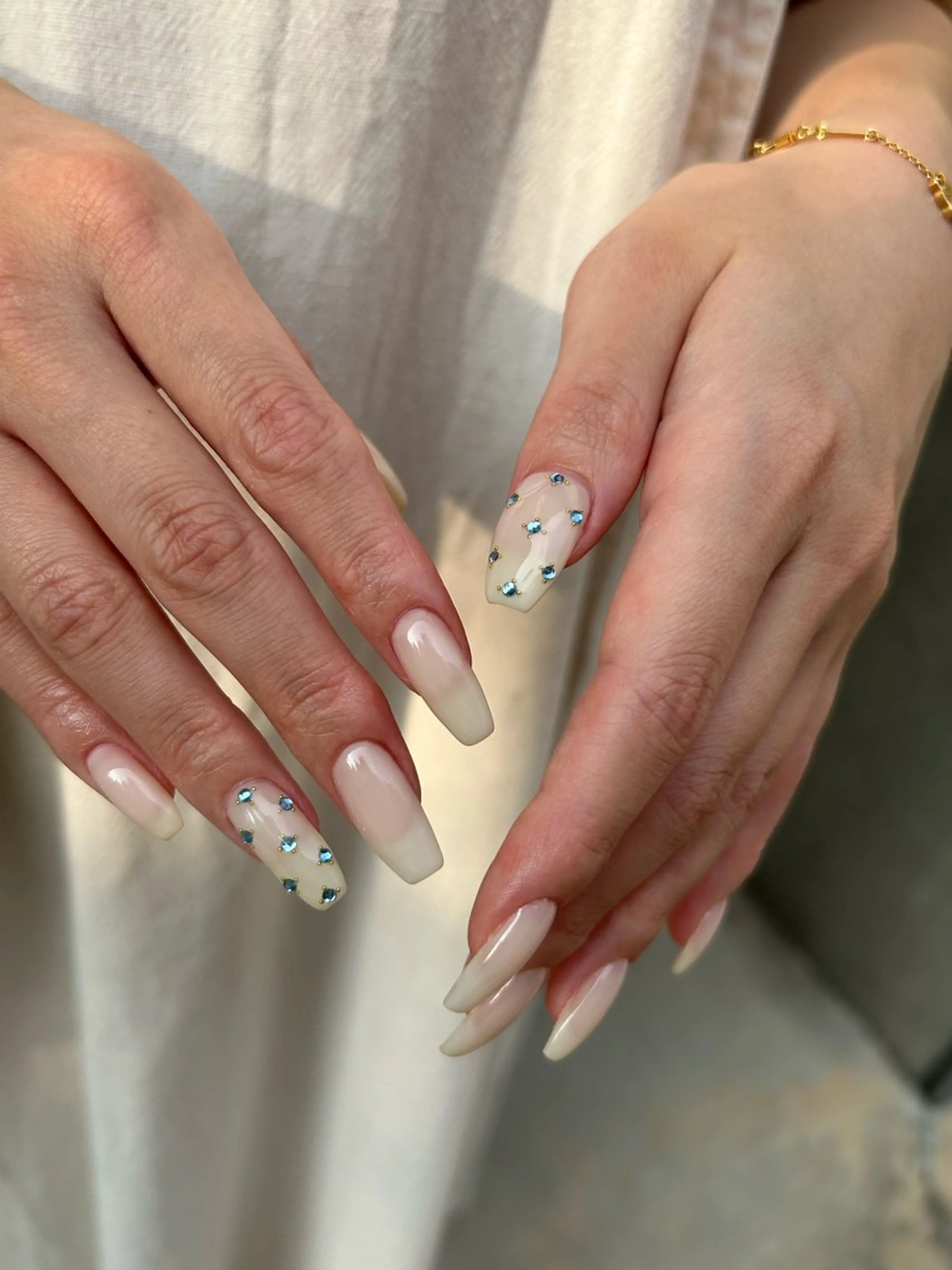 ネイル ハンドネイル repos yoshitomeのネイルデザイン