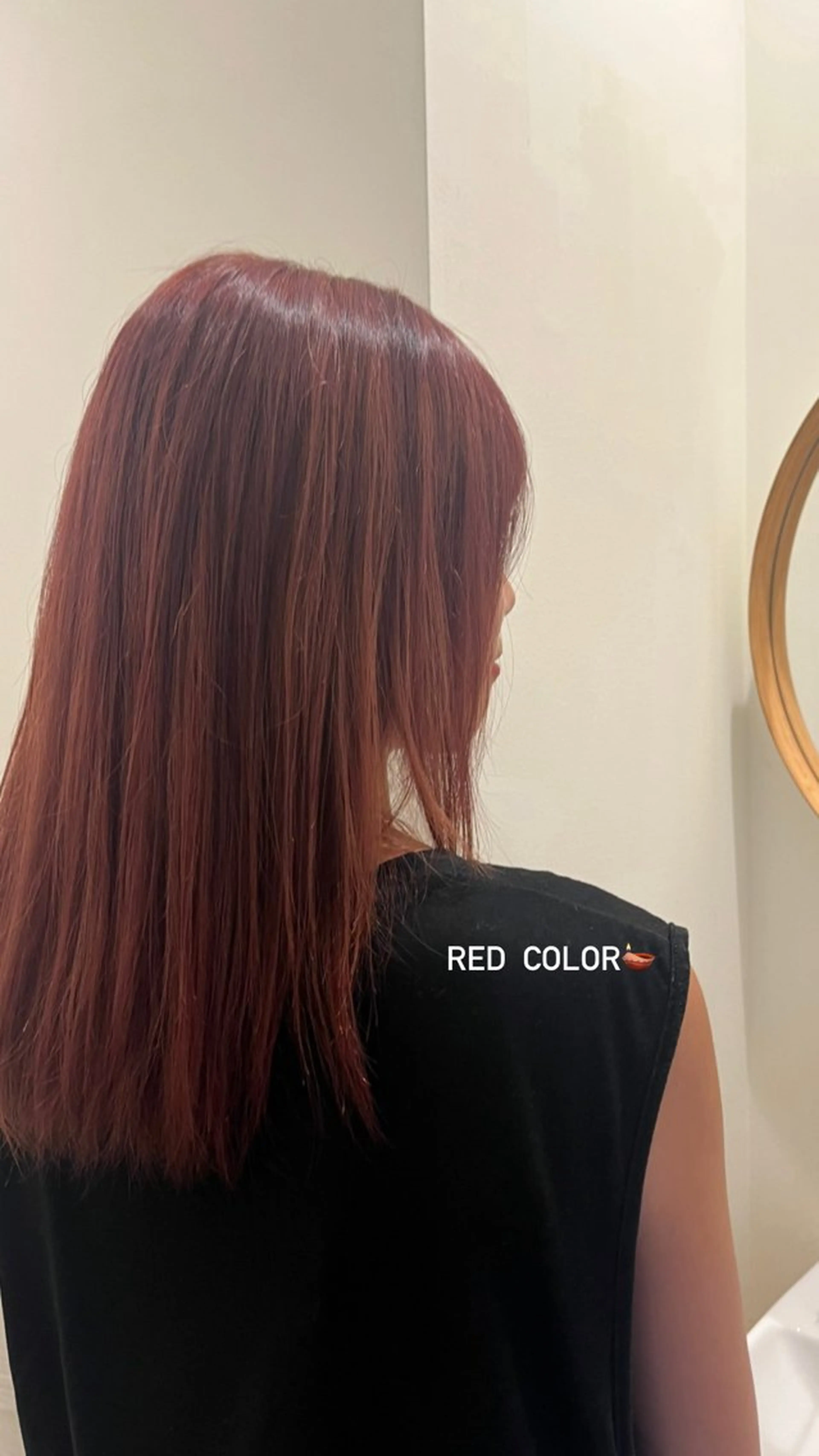 ミディアム カラー FILMS所属・-みつま はるな-のヘアスタイル