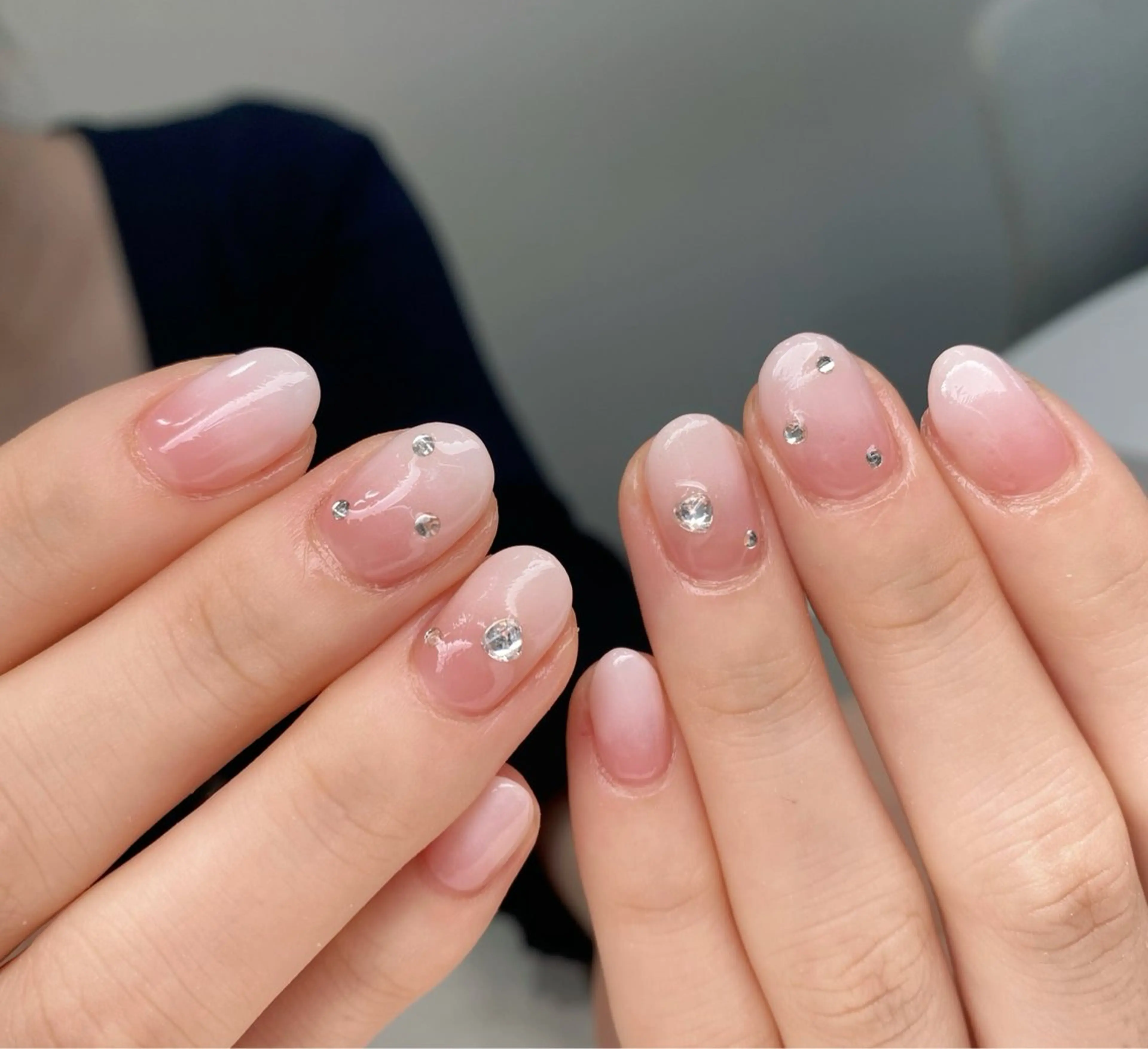 ネイル オーロラネイル チークネイル フレンチネイル 韓国ネイル マグネットネイル REI レイのネイルデザイン