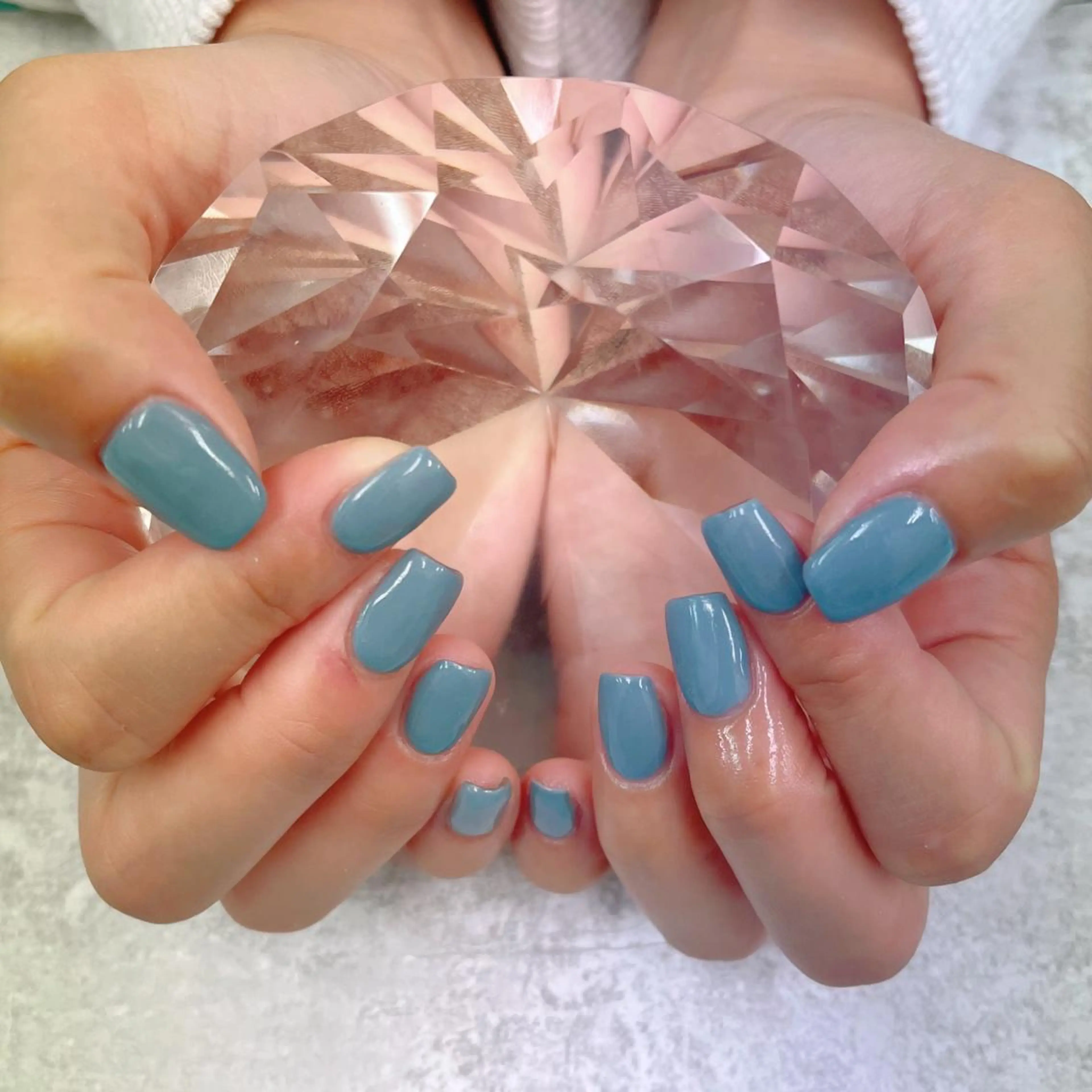 ネイル ブルー スクエアネイル BlueDaisy 栄本店のネイルデザイン