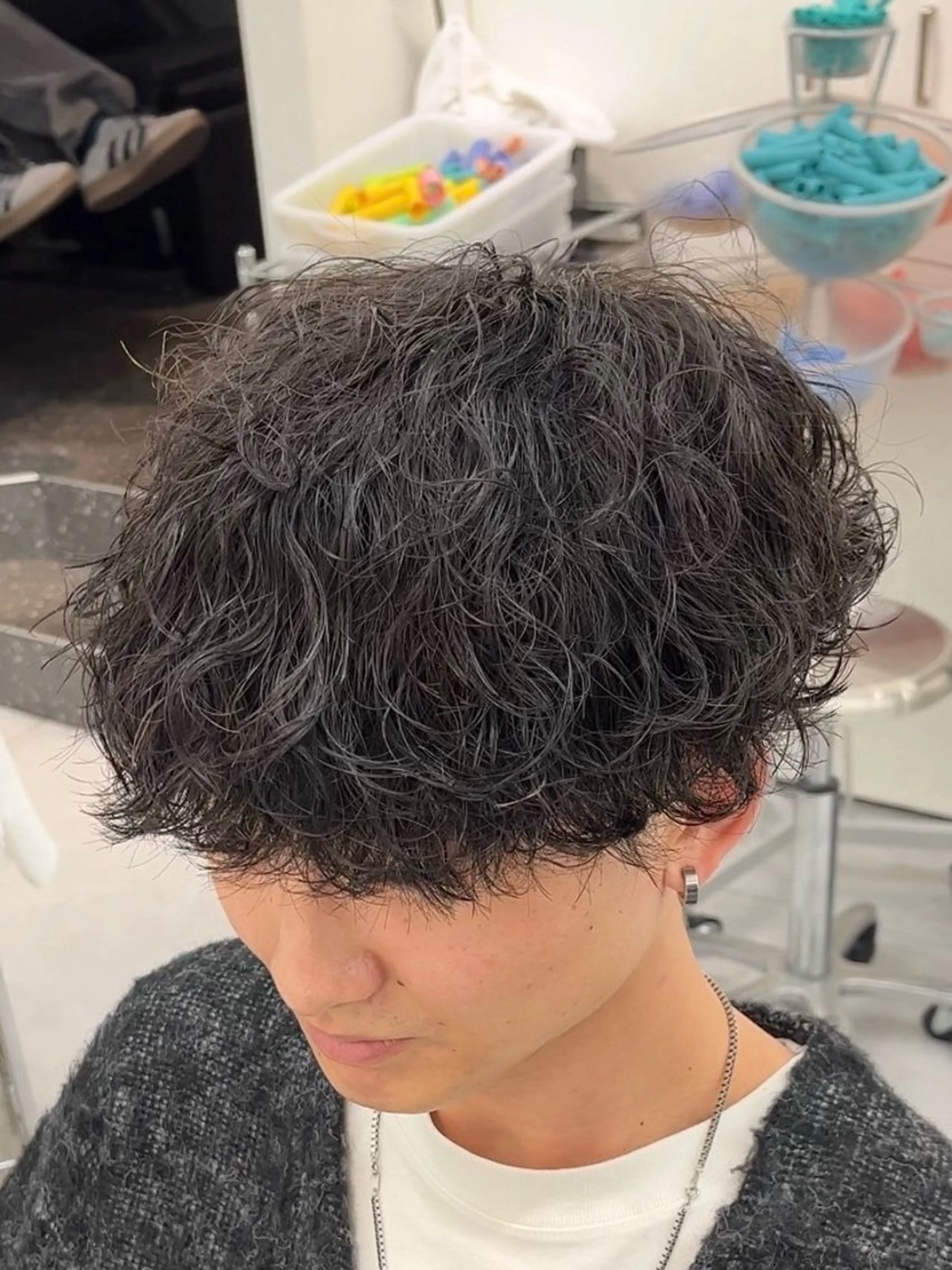 パーマ メンズ メンズパーマ 波巻きパーマ 佐々木 輝のヘアスタイル