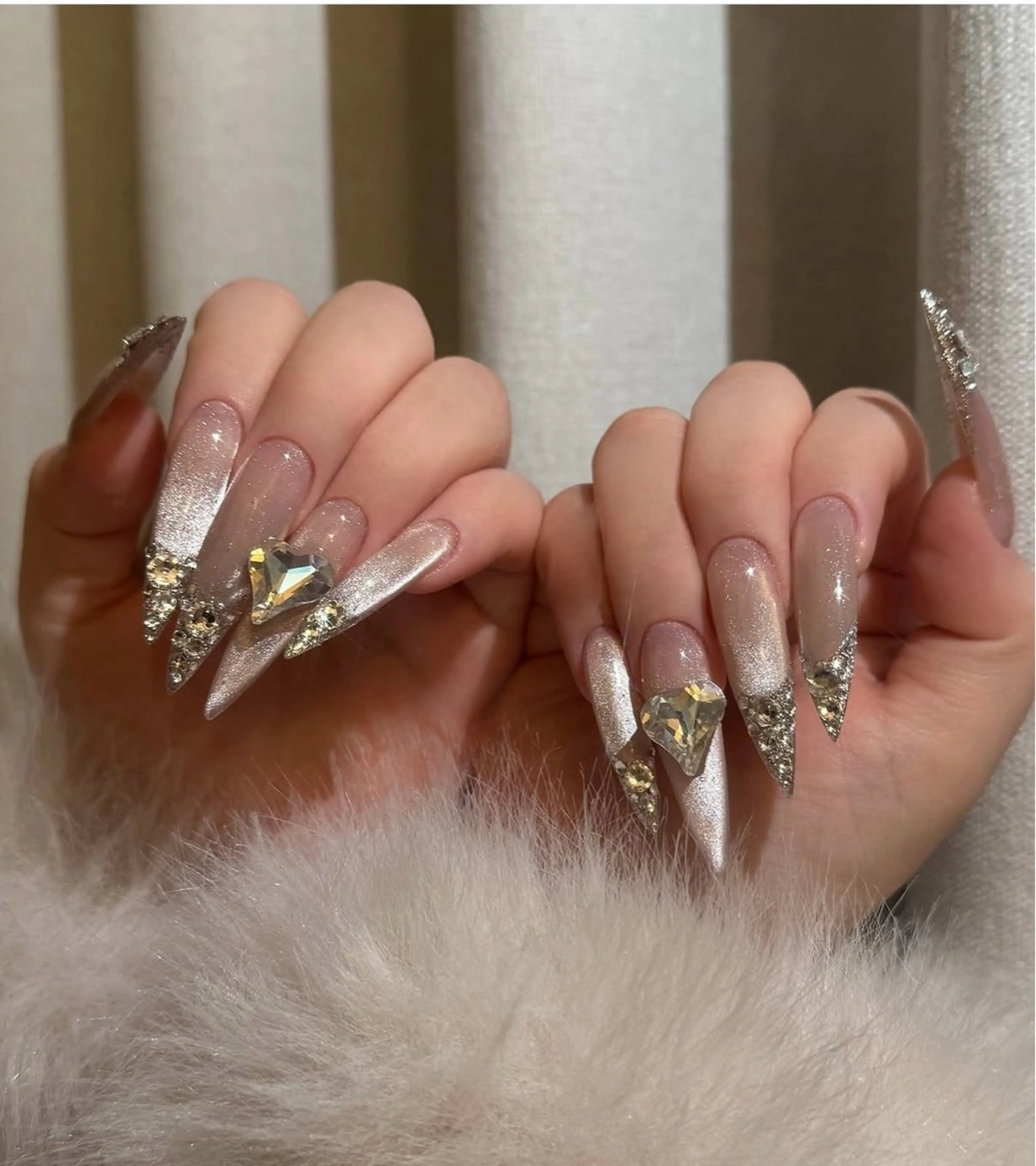 ネイル 韓国ネイル ニュアンスネイル シンプルネイル ワンホンネイル Nihonthy Nail 新宿のネイルデザイン