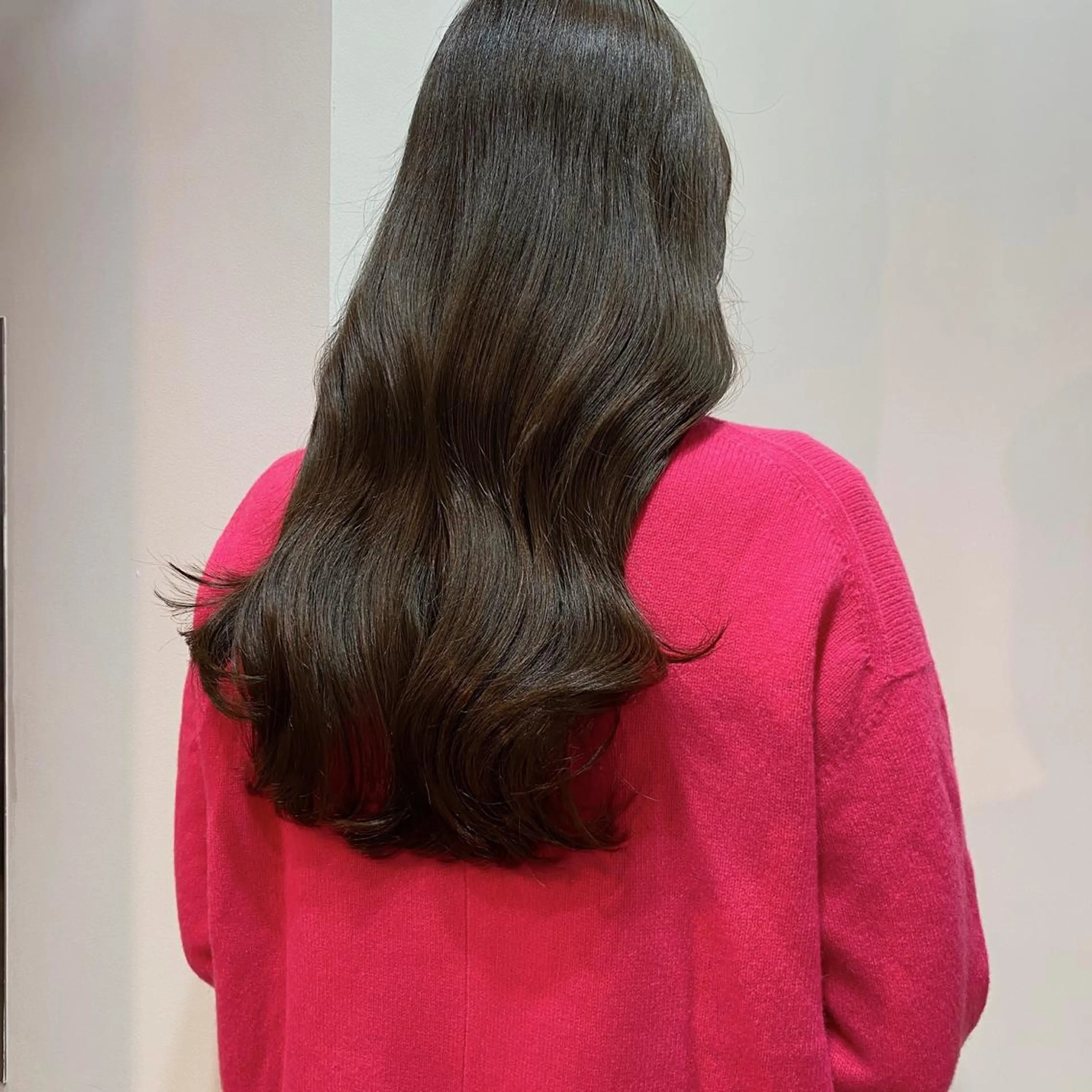 ロング カラー ヘアアレンジ グレージュ オリーブグレージュ オリーブグレー ブリーチなしカラー/ 髪質改善/寺門束のヘアスタイル