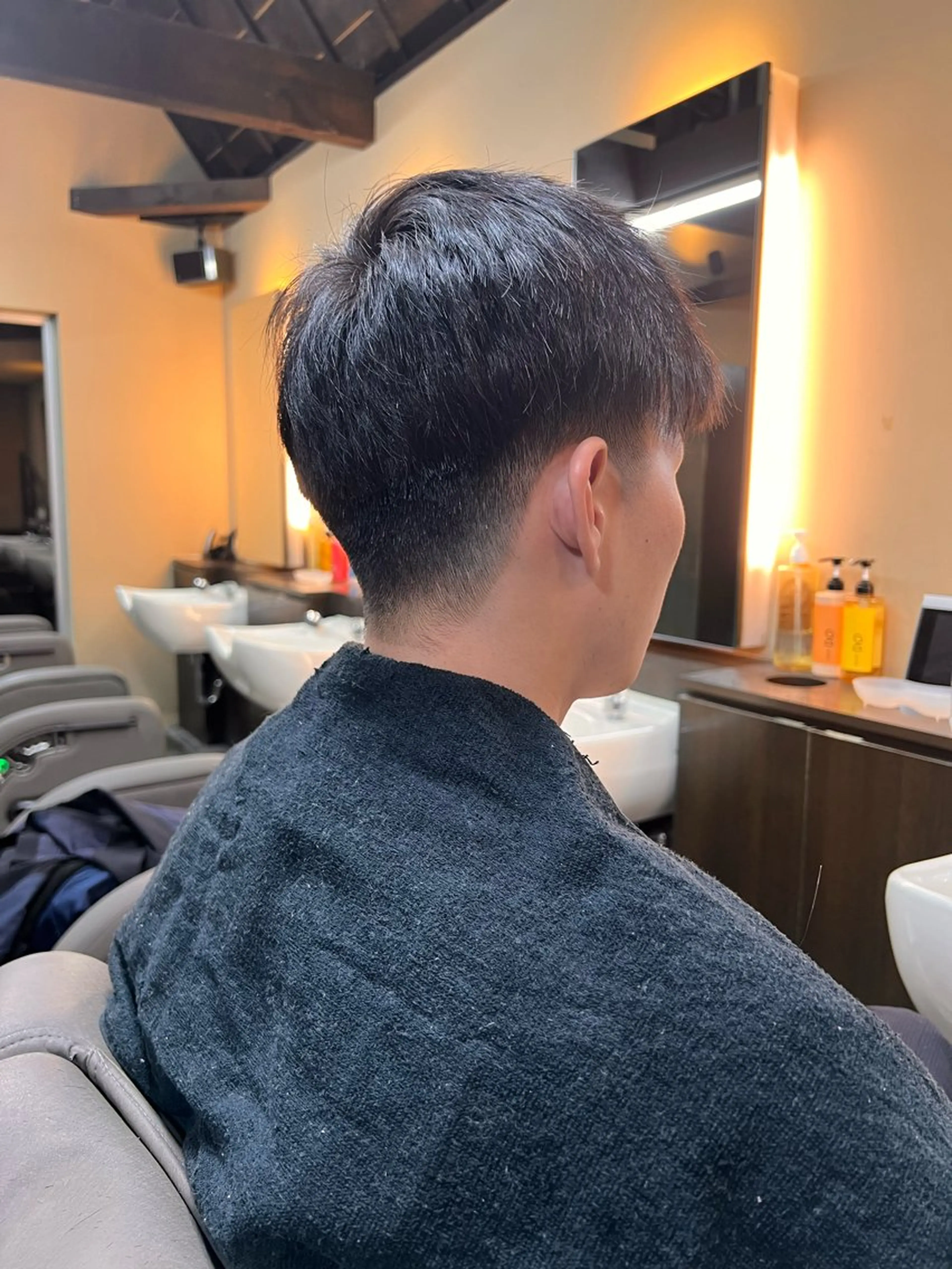 カラー メンズ ツーブロック 刈り上げ 澤田 大輝のヘアスタイル