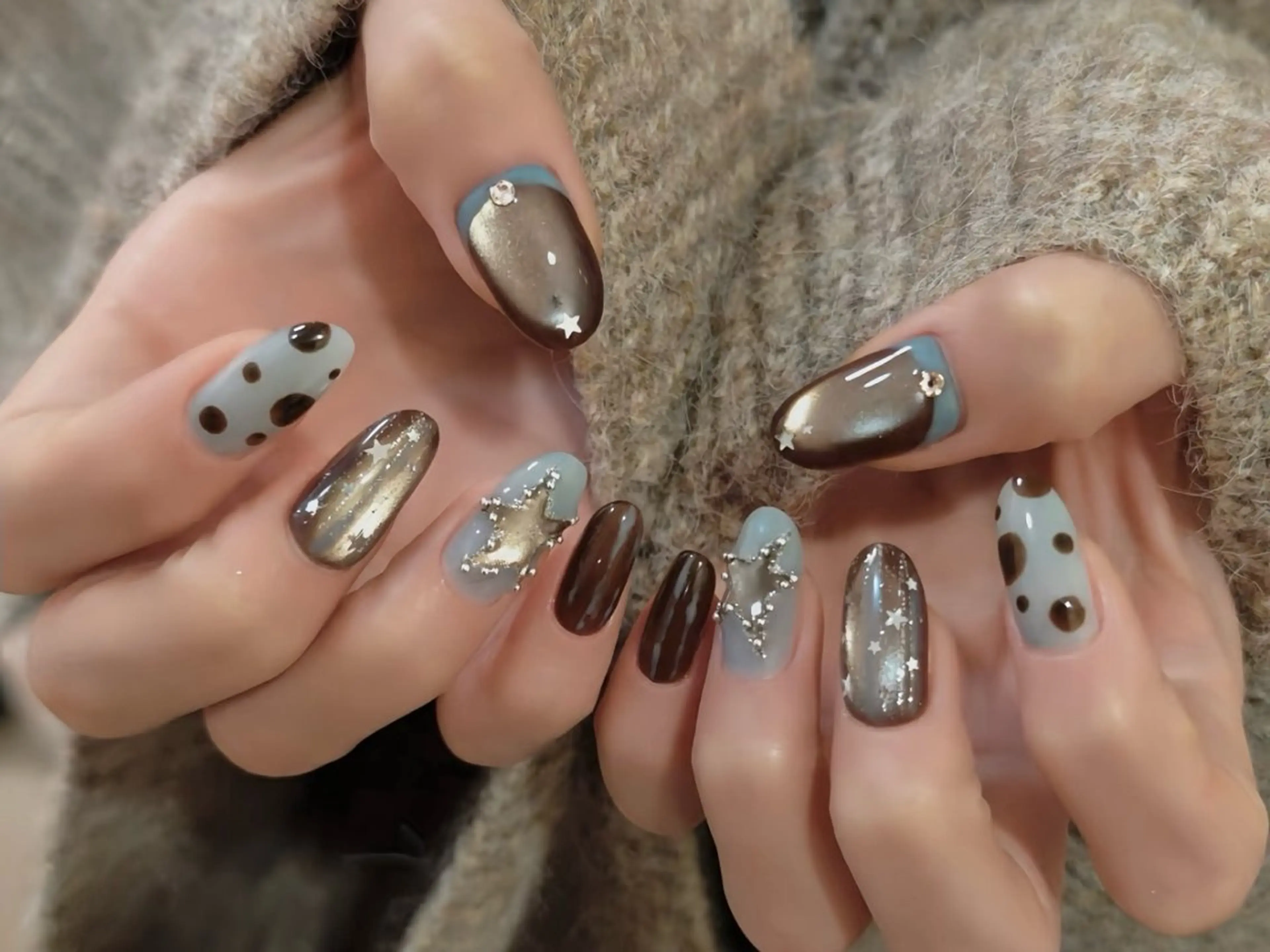 ミディアム Atelier nail salonのネイルデザイン