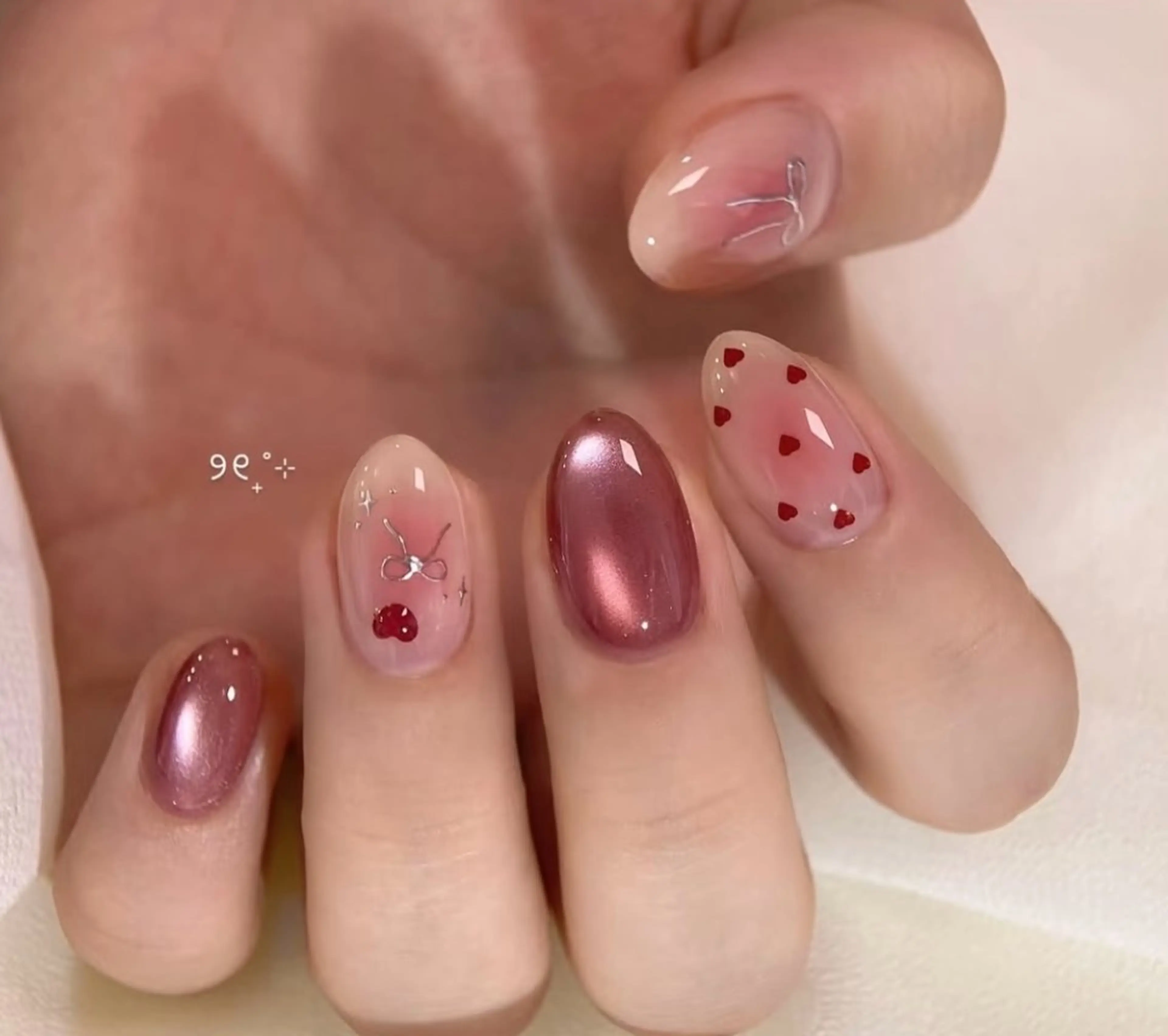 ネイル アートネイル べっ甲ネイル チークネイル 成人式 長さ出し ハンドネイル ハンドケア For you. Nail Salonのネイルデザイン