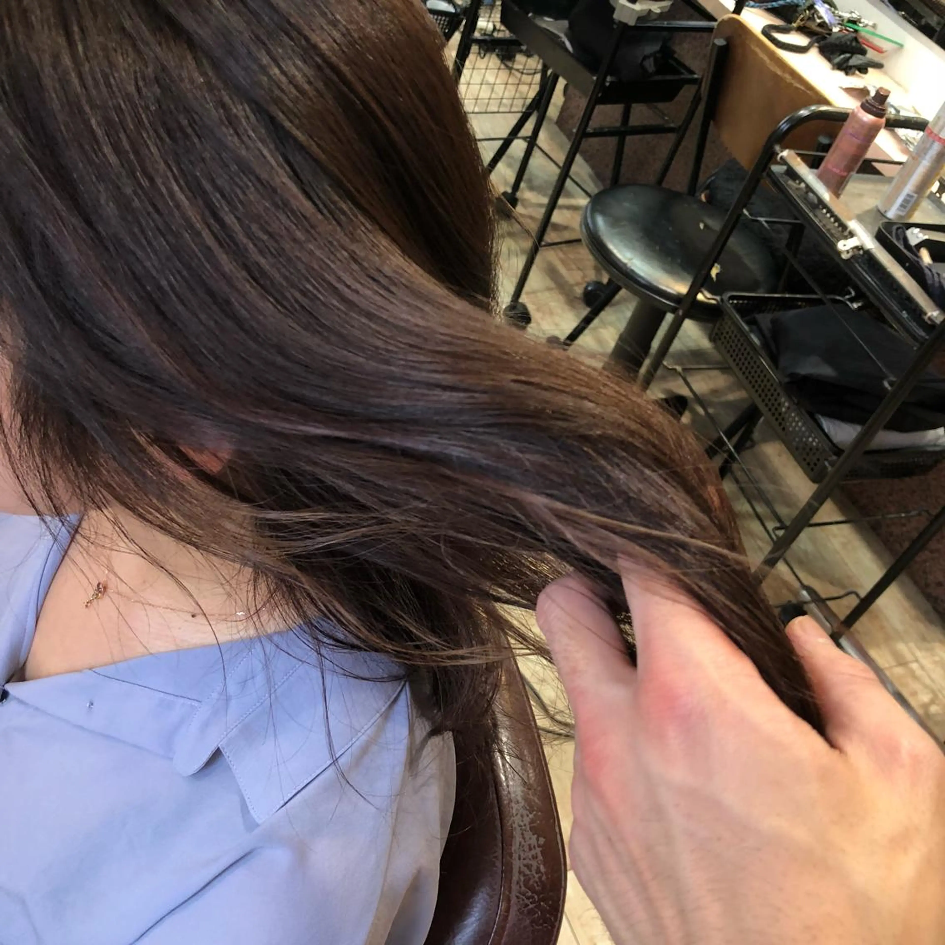 ロング カラー ハイライトカラー パープルカラー ハイライト 100%髪質改善特化 TRUNSのヘアスタイル