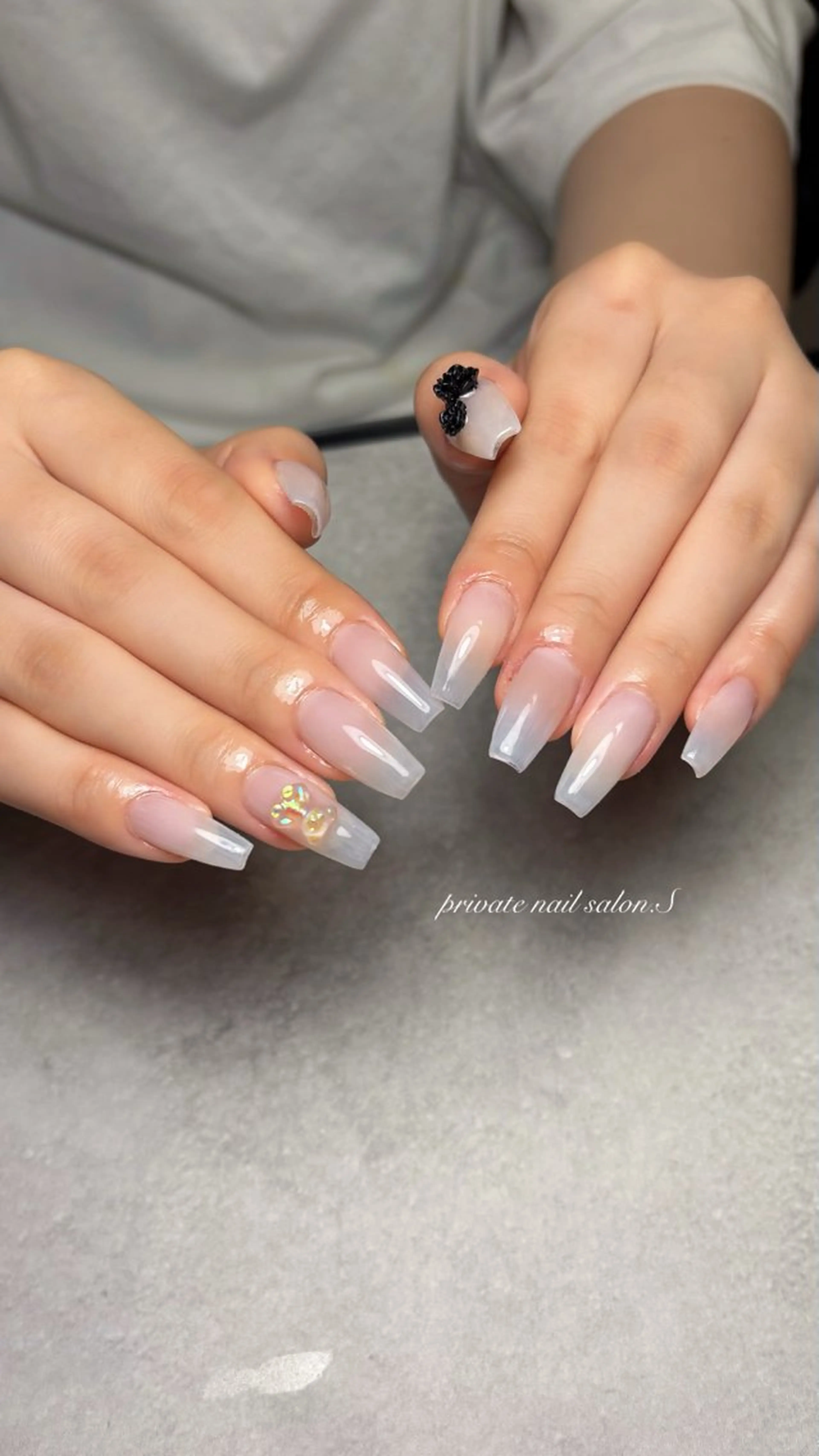 ネイル ジェルネイル ワンカラーネイル スカルプネイル シンプルネイル ハンドネイル 関山 志乃のネイルデザイン