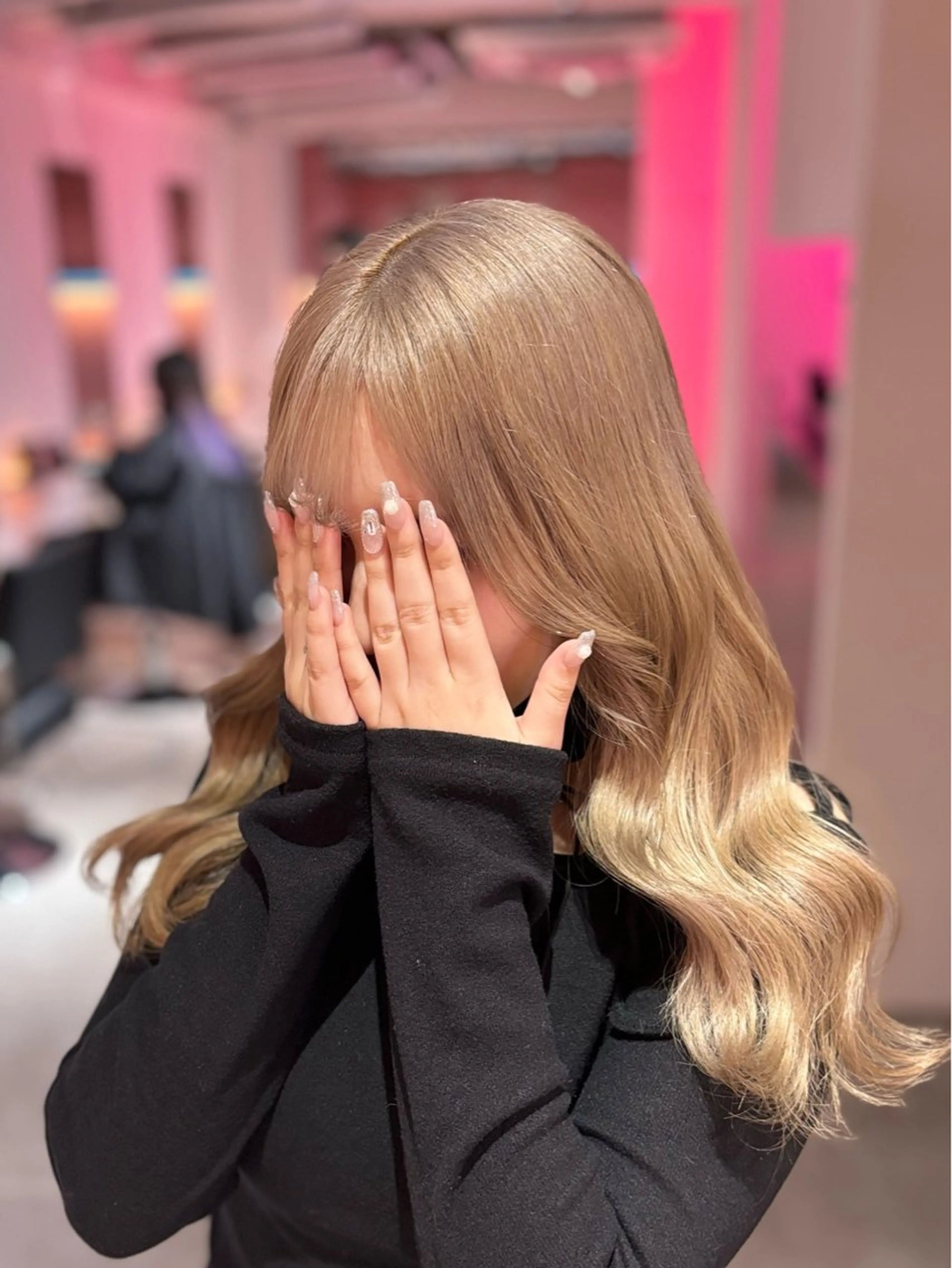 セミロング カラー 田中麻鈴/ハイトーン /ミルクティーのヘアスタイル