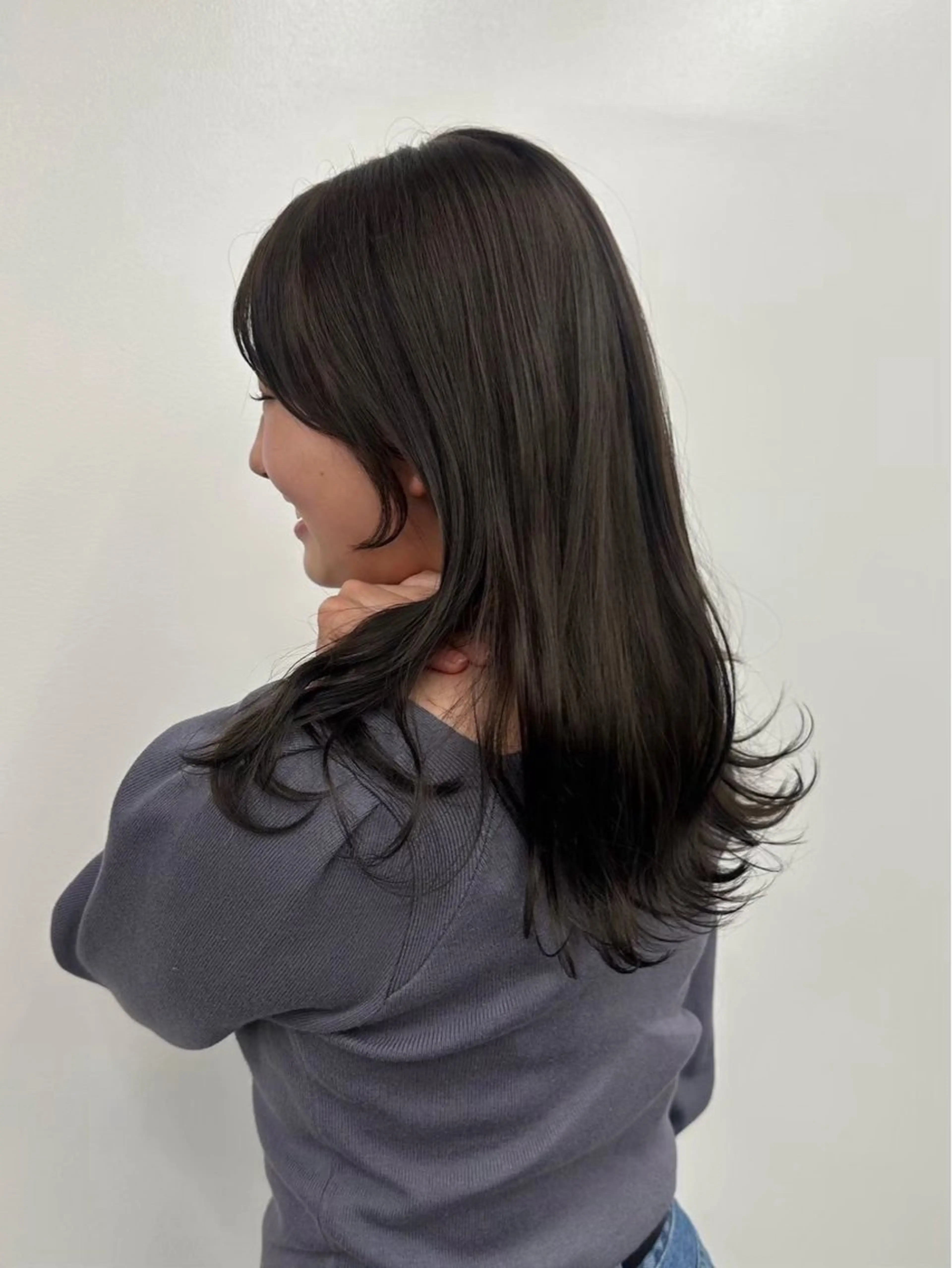 【minimo特別価格🍀】顔周りカット＋ワンカラー＋集中ケアTR🕊️💚の写真