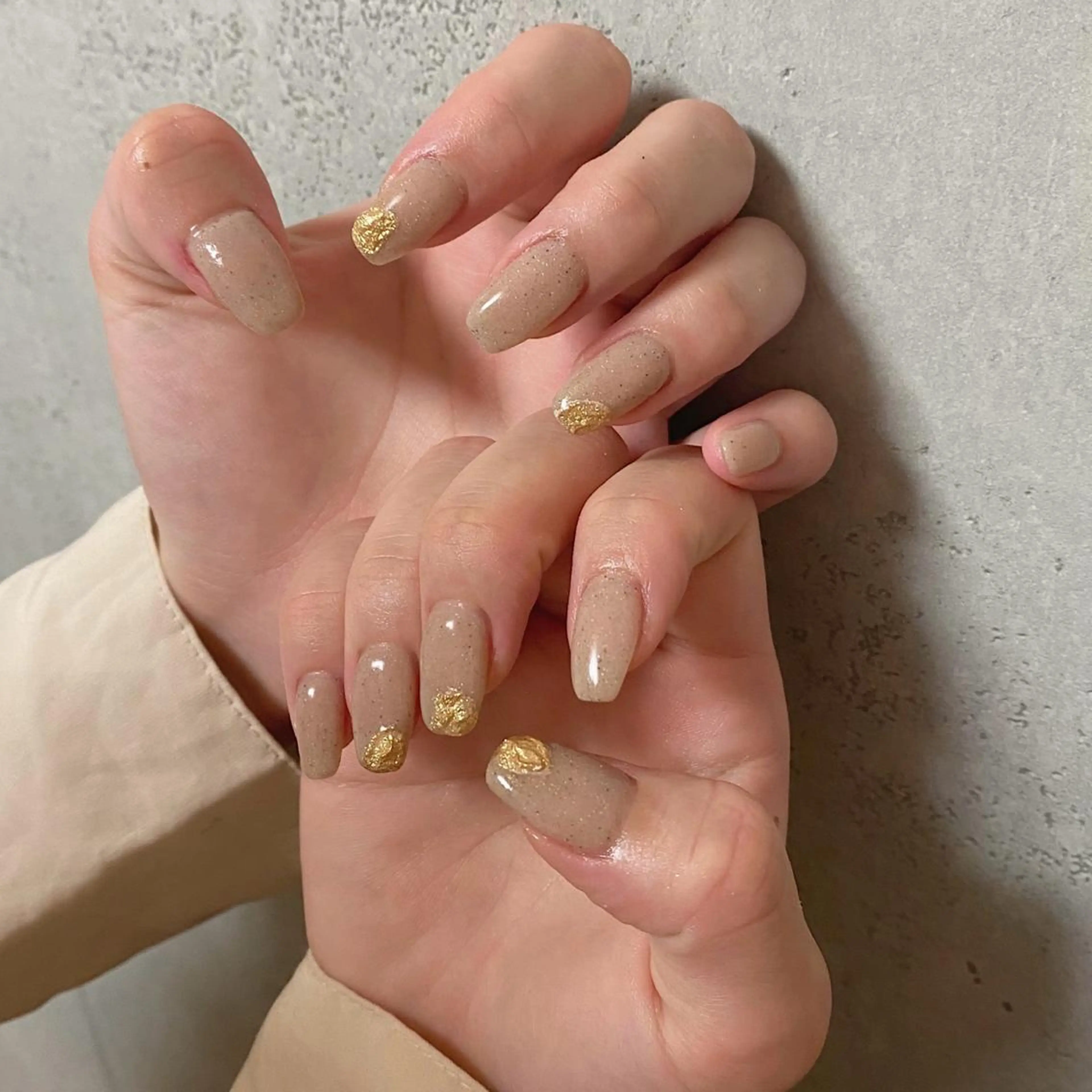 ネイル ジェルネイル ニュアンスネイル オフィスネイル ワンカラーネイル シンプルネイル h.ours _のネイルデザイン