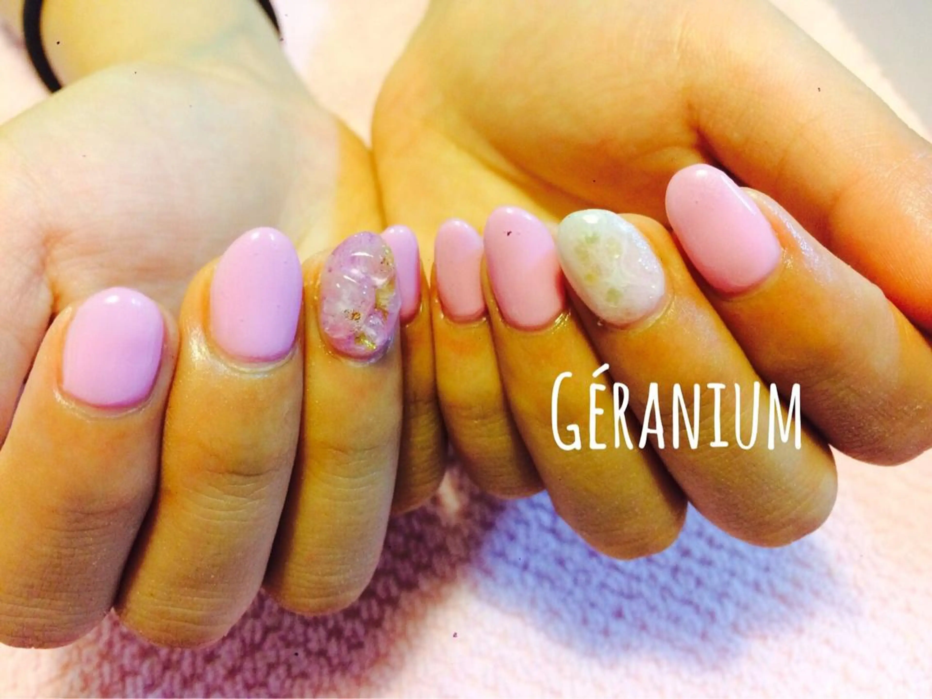 ネイル ピンク GéRanium Harukaのネイルデザイン