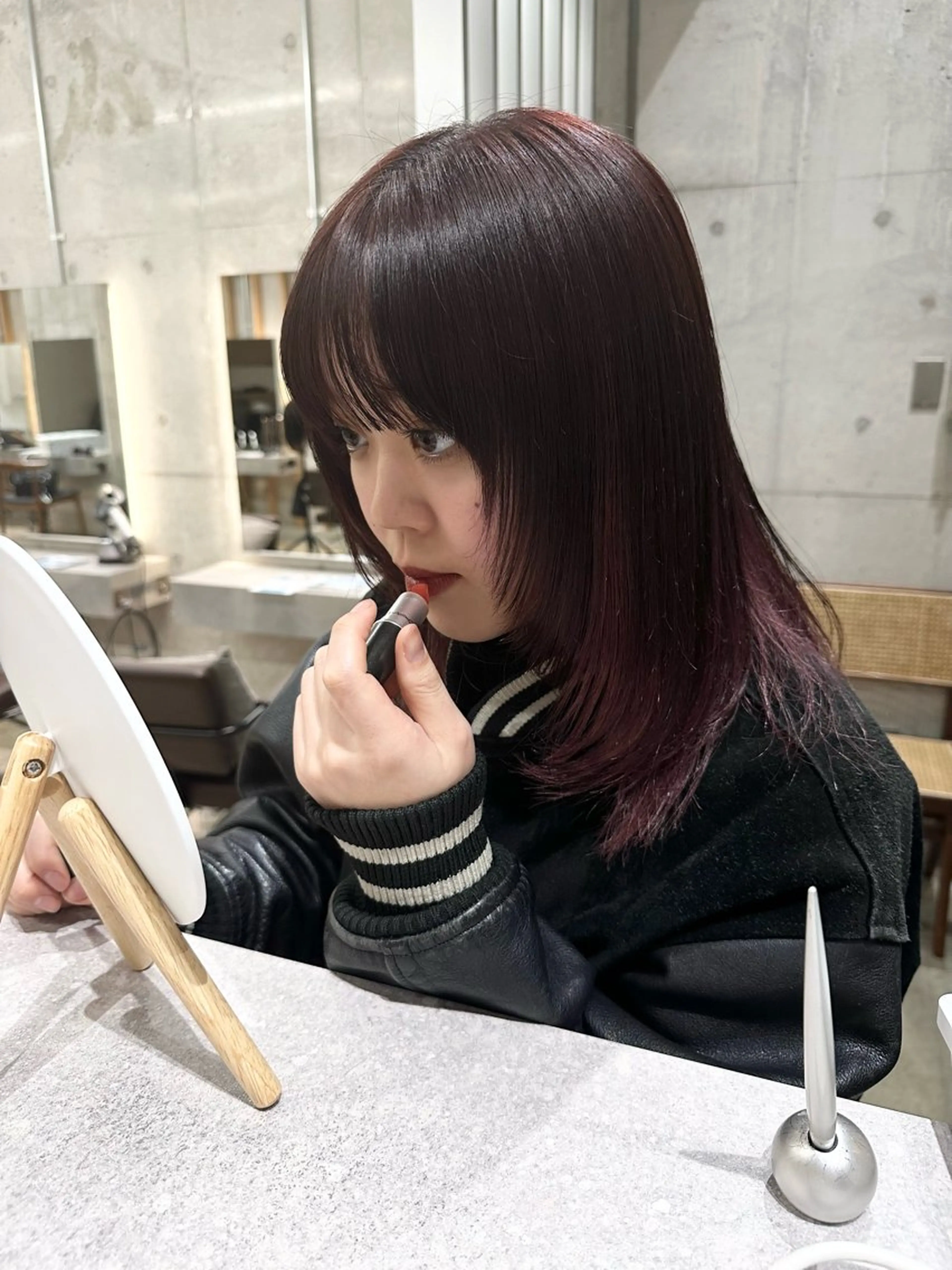 カラー ブリーチ グラデーションカラー タグチ アスカのヘアスタイル