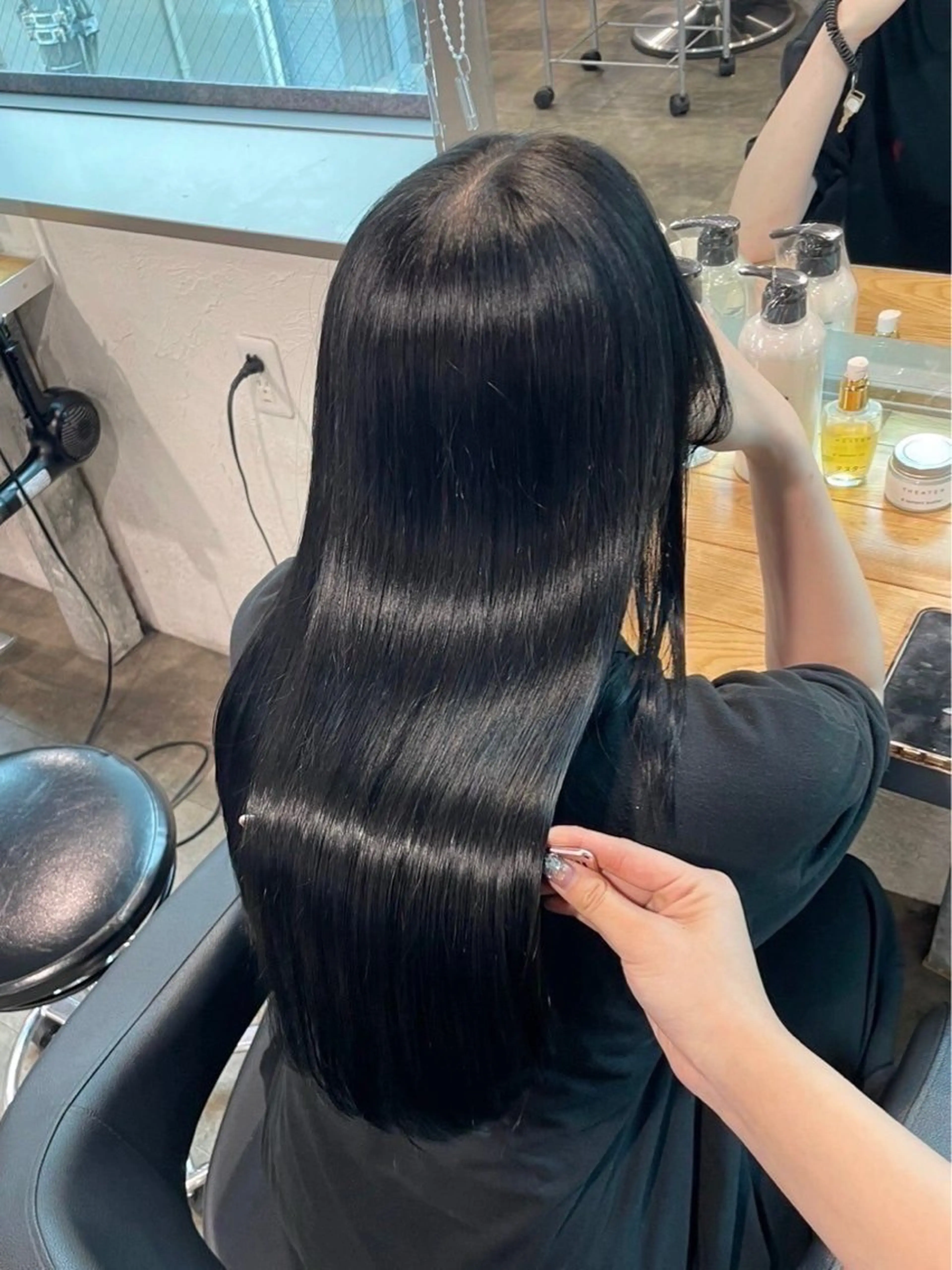 ロング カラー カット ヘアカラー 韓国ヘア/赤み消し /大人透明感🫧のヘアスタイル