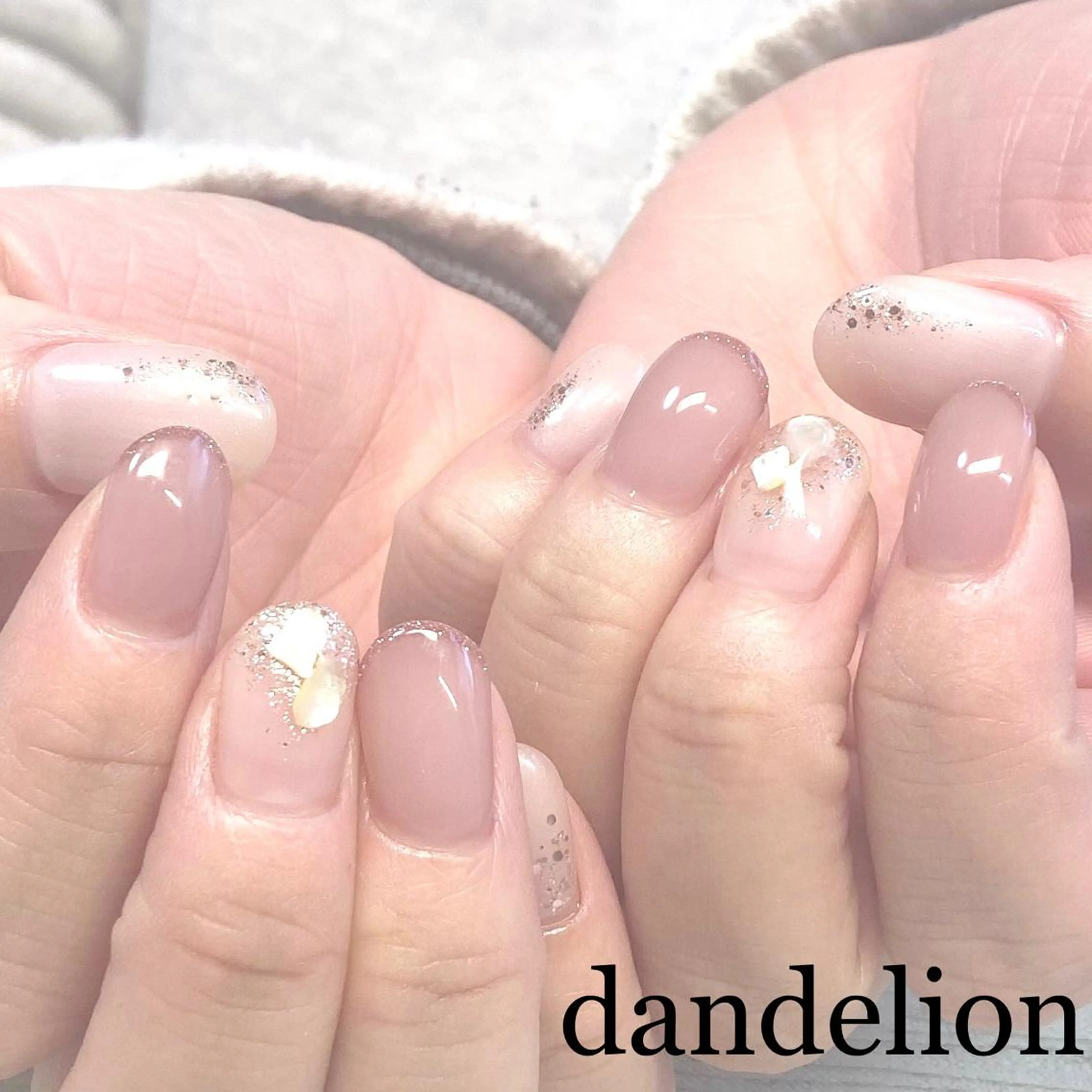 ネイル ハンドネイル ハンドケア dandelion ダンデライオンのネイルデザイン