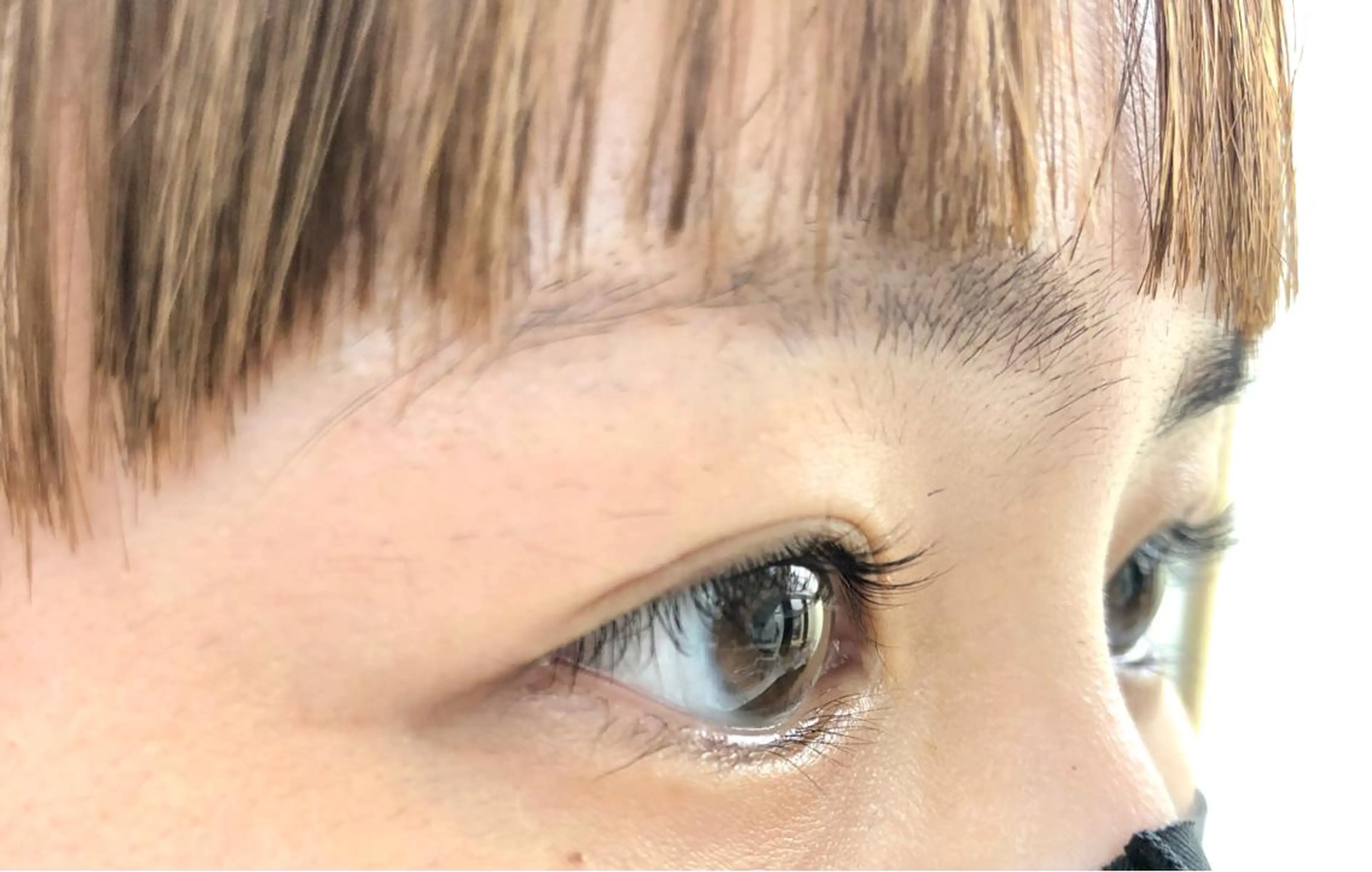 マツエク・マツパ 大竹 美月のヘアスタイル