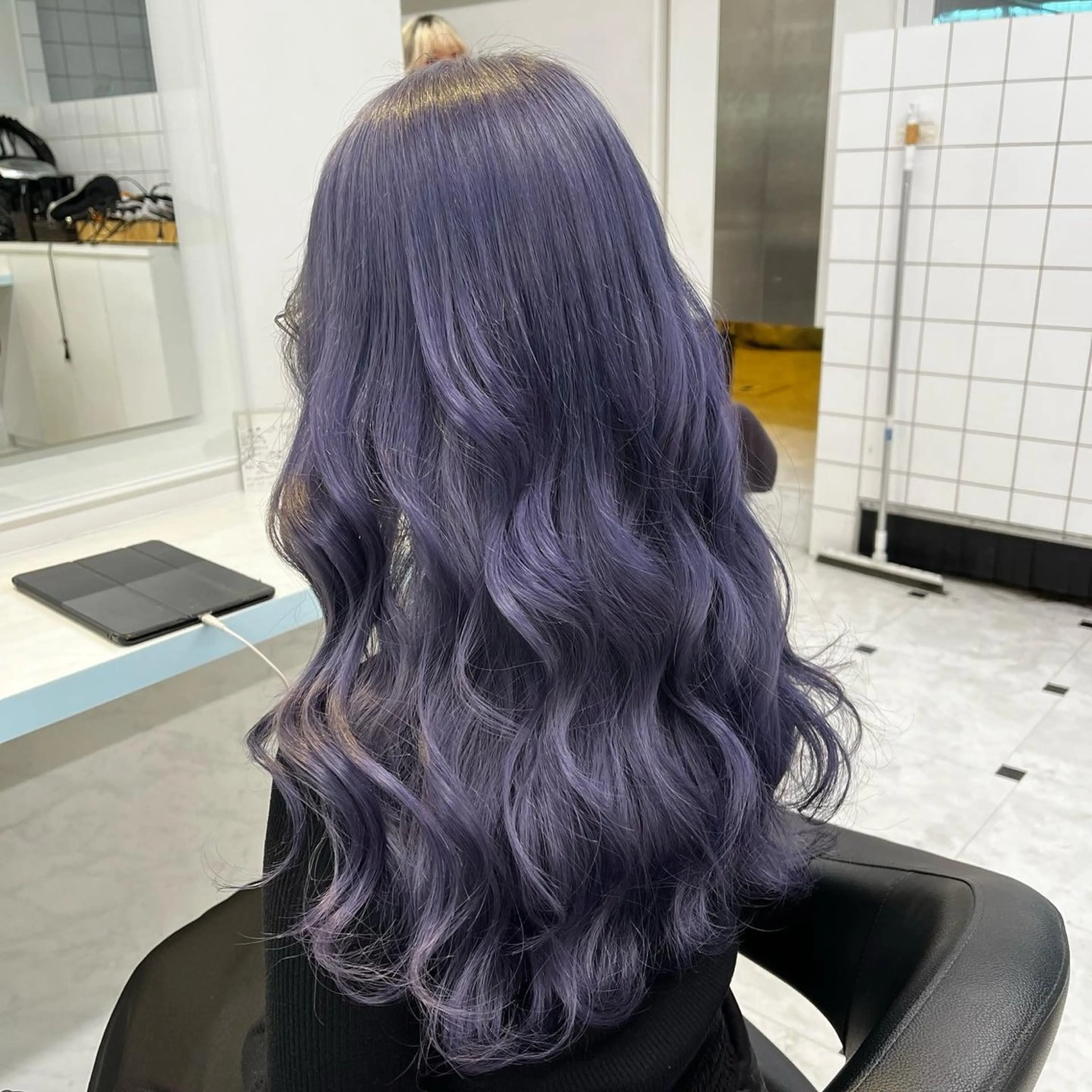 ロング カラー ヘアカラー ブリーチカラー 🩵MIZUKIのヘアスタイル