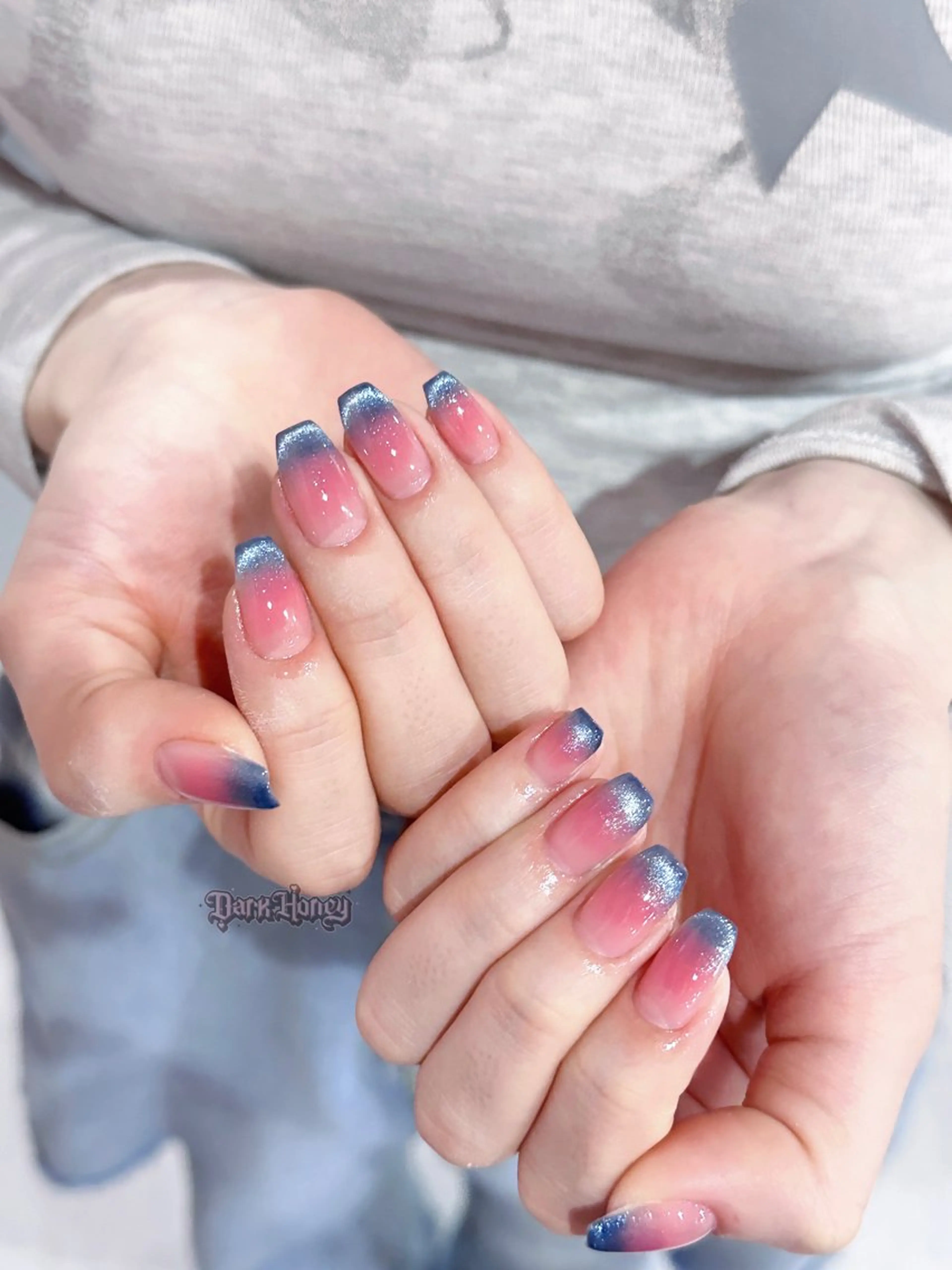 ネイル ハンドネイル Dark honey スカルプ専門原宿店のネイルデザイン