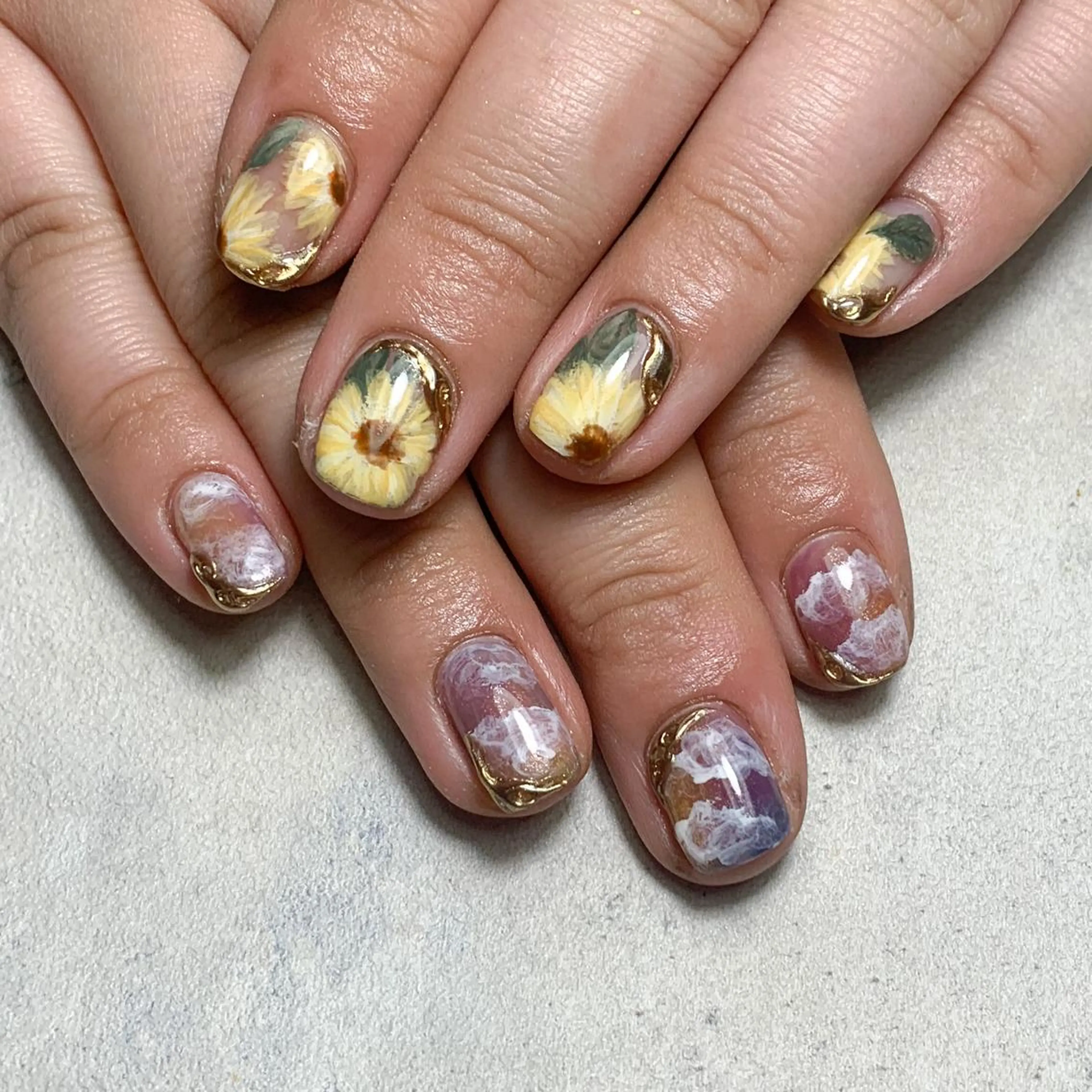 ネイル ハンドネイル FIORITURA aiのネイルデザイン