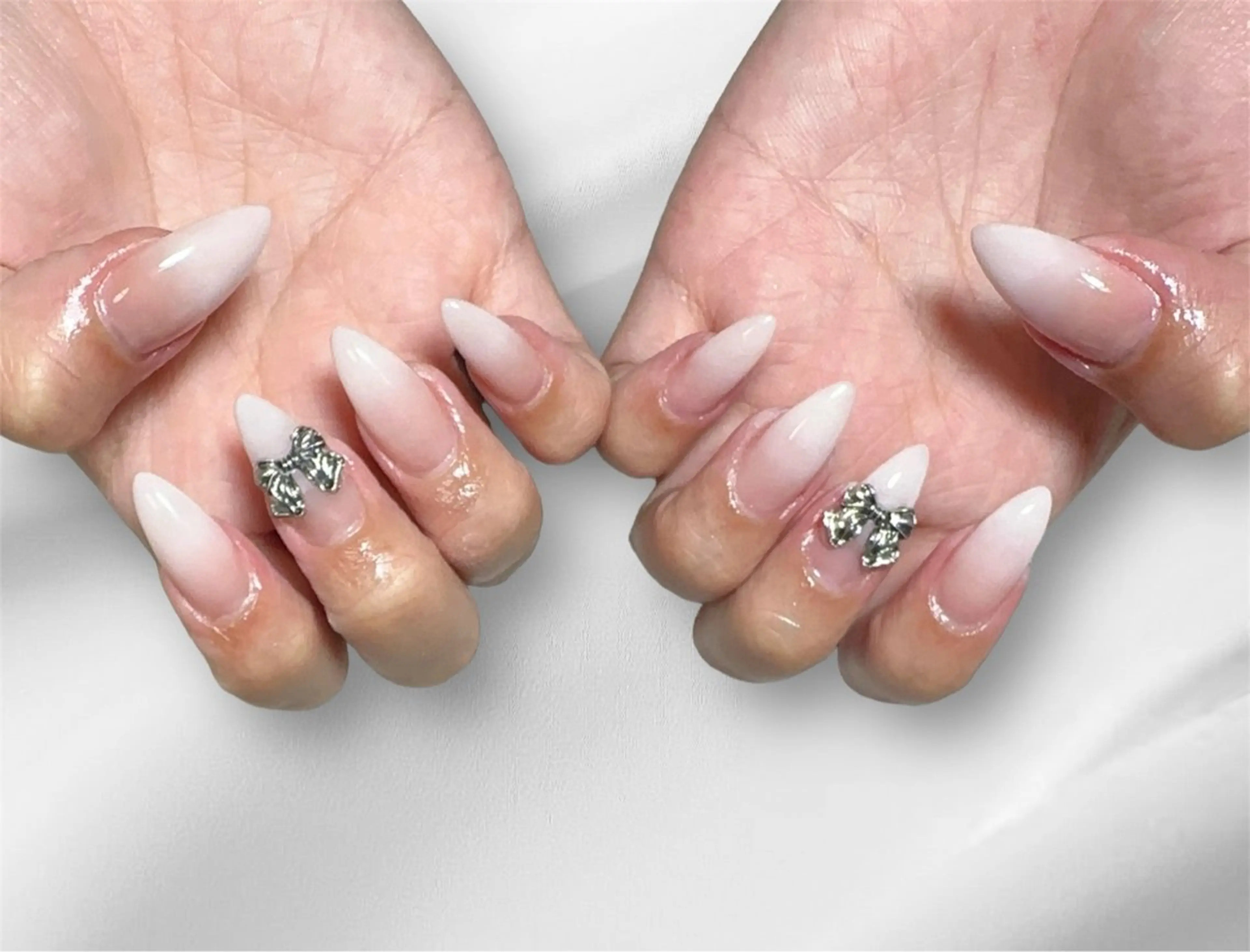 ネイル Reve府中町ネイル &カラー診断のネイルデザイン